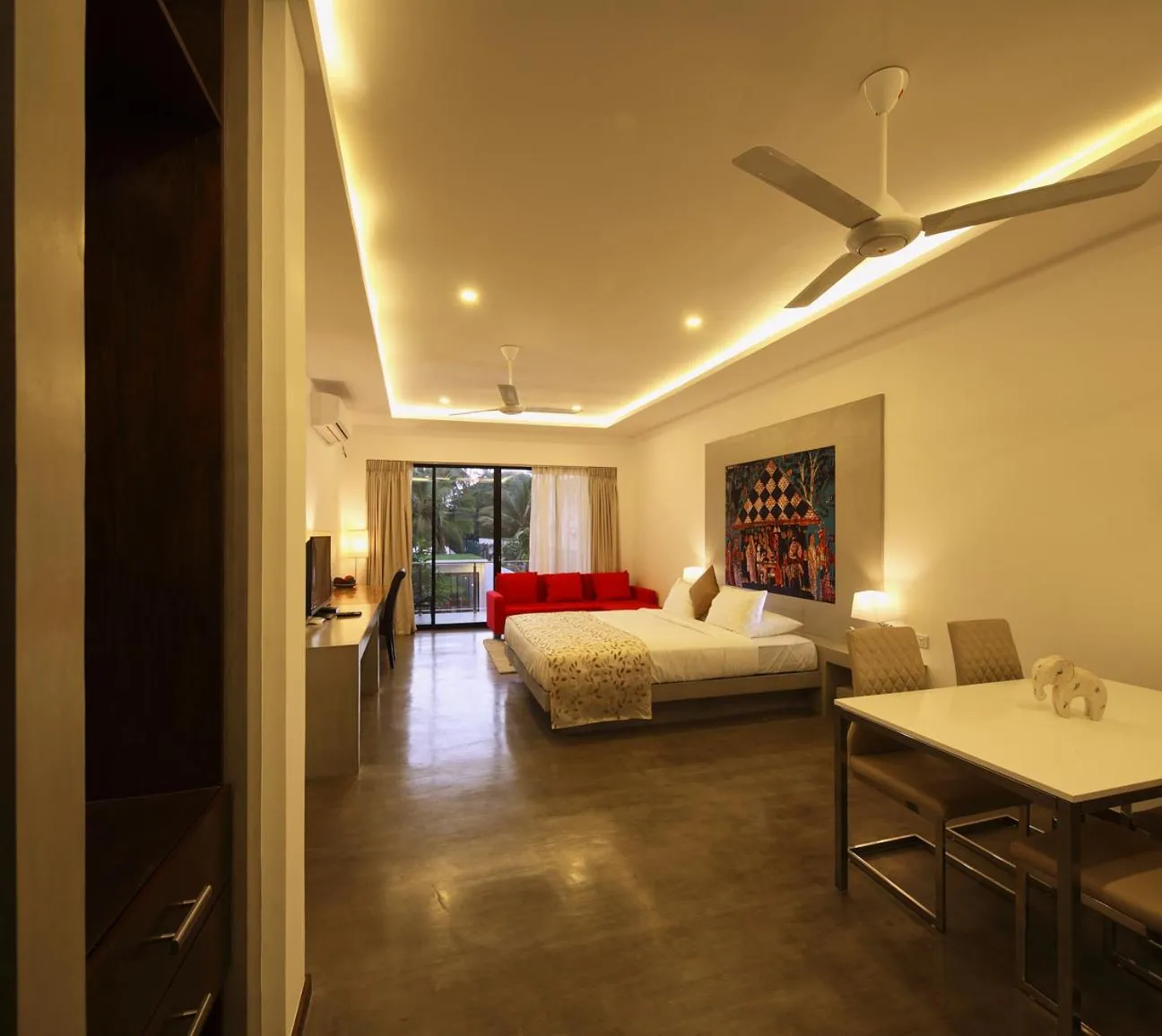 Photo of the whole room, Bed in Serendiva Beach