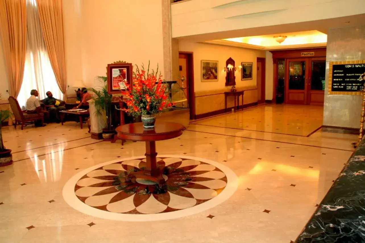 Lobby or reception, Lobby/Reception in Beverly Hotel