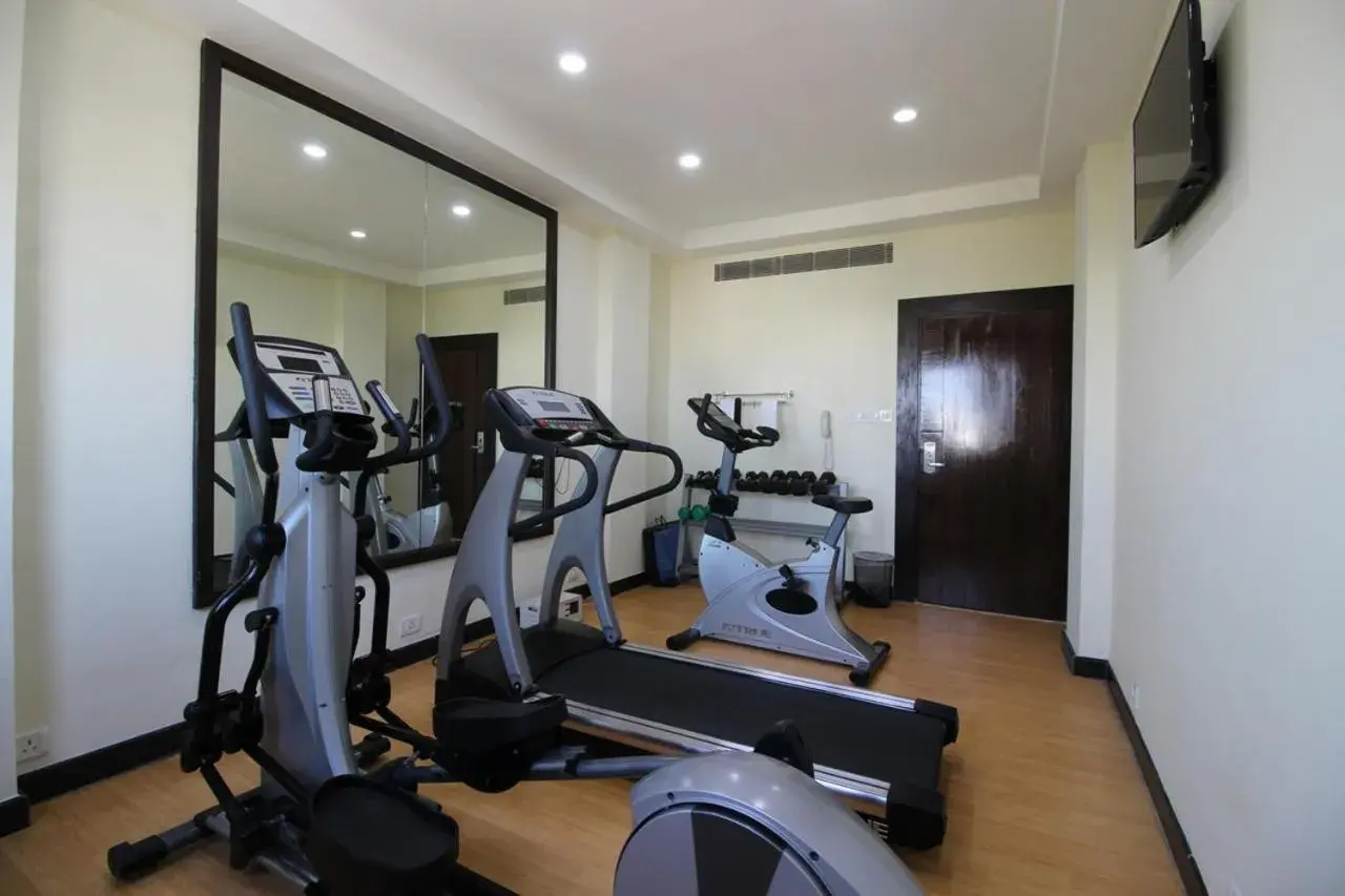 Fitness centre/facilities, Fitness Center/Facilities in Beverly Hotel