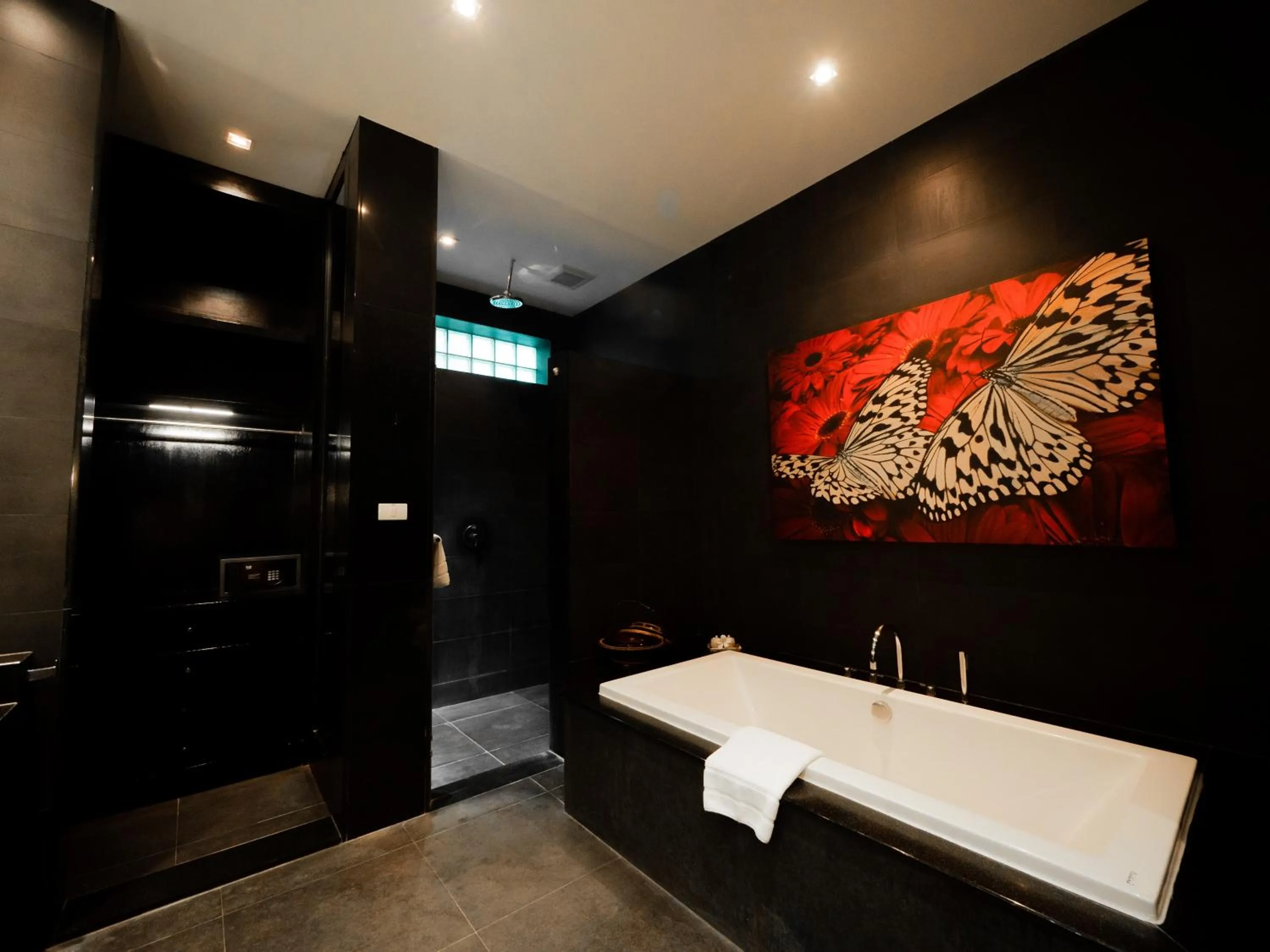 Bathroom in The Pavilions Phuket