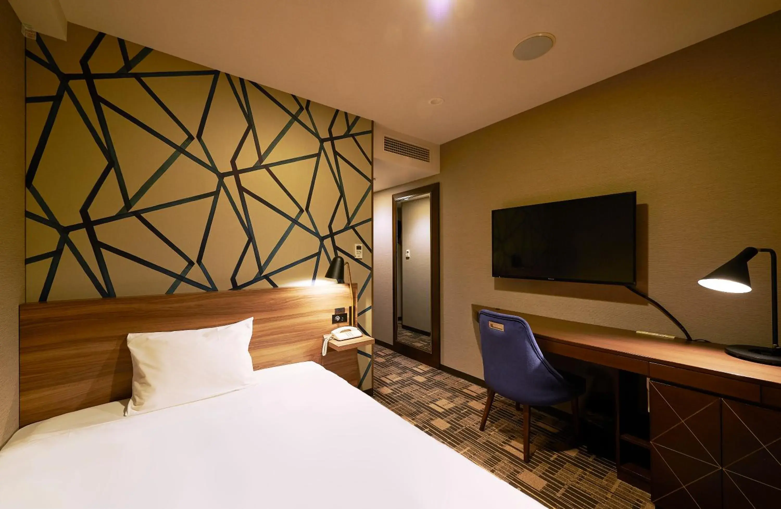 Bed in Sotetsu Fresa Inn Kawasaki-Higashiguchi Bed in Sotetsu Fresa Inn Kawasaki-Higashiguchi