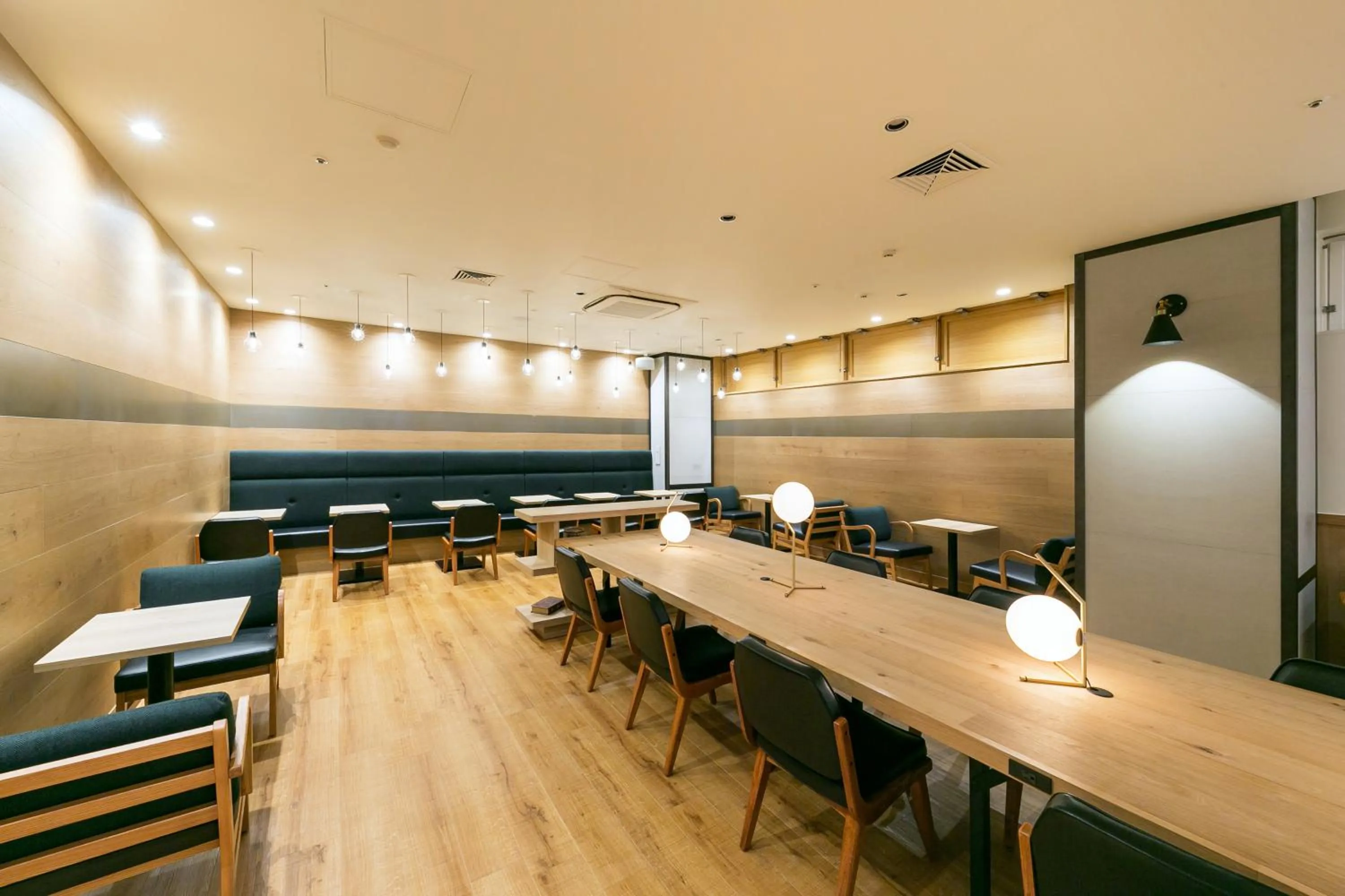 Restaurant/places to eat in Sotetsu Fresa Inn Kawasaki-Higashiguchi