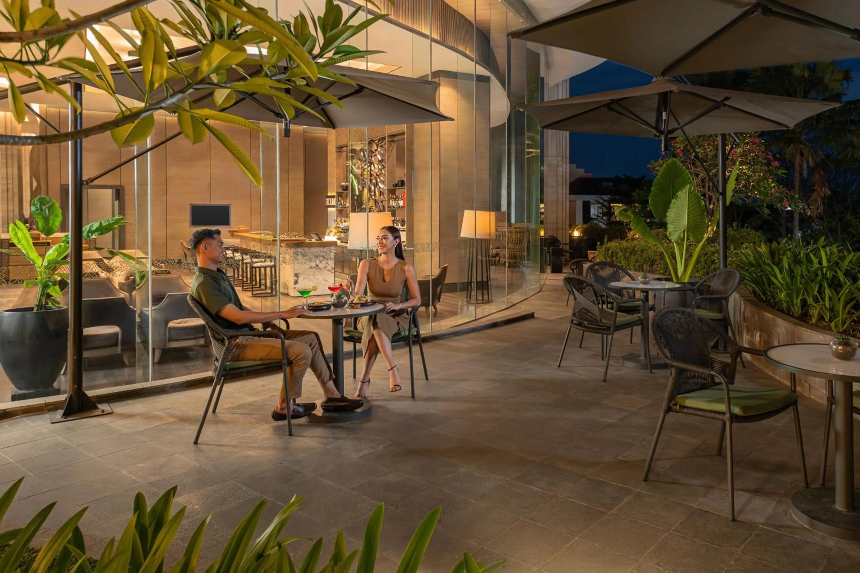 Lounge or bar in Yogyakarta Marriott Hotel