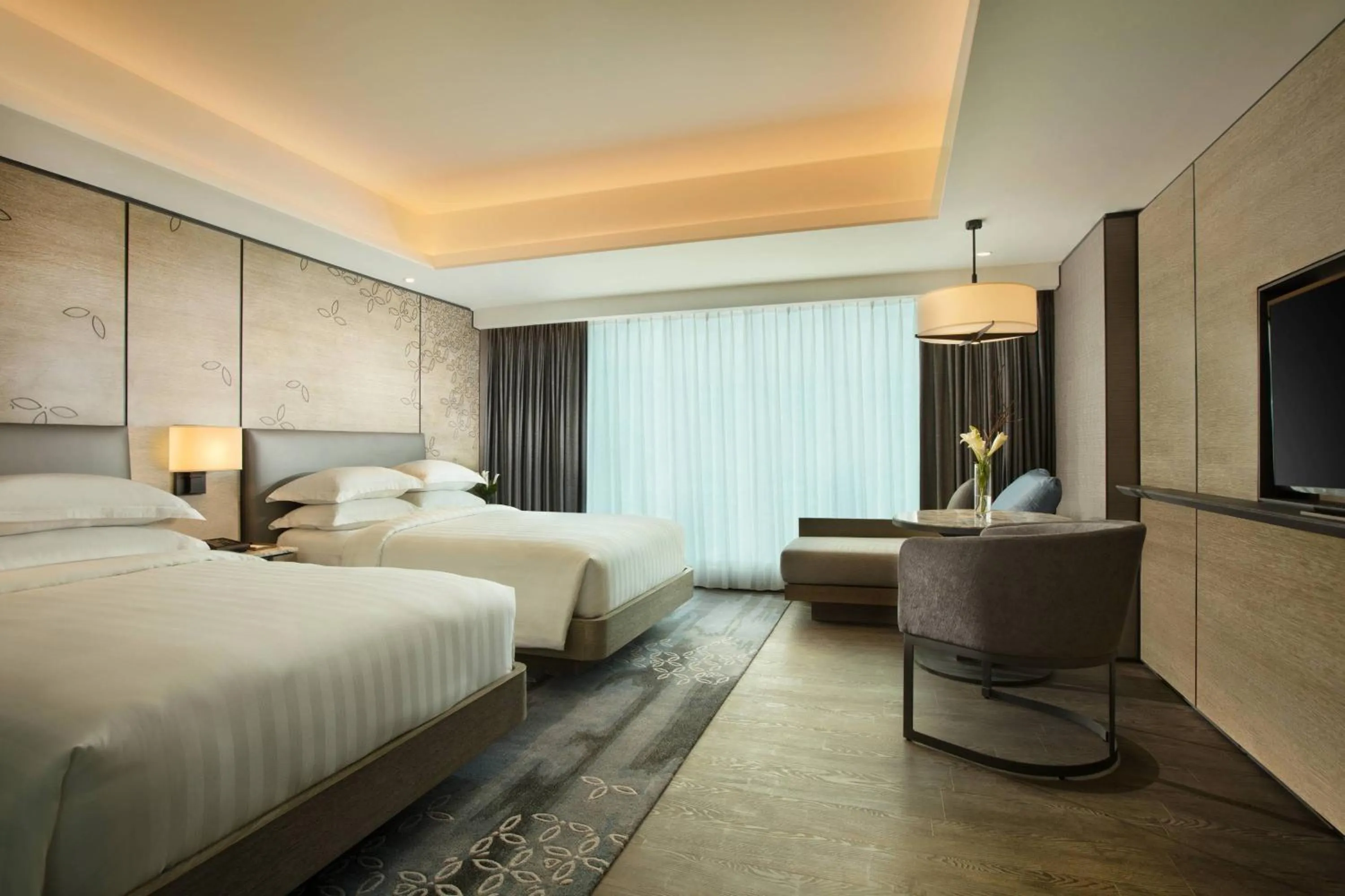 Photo of the whole room, Bed in Yogyakarta Marriott Hotel
