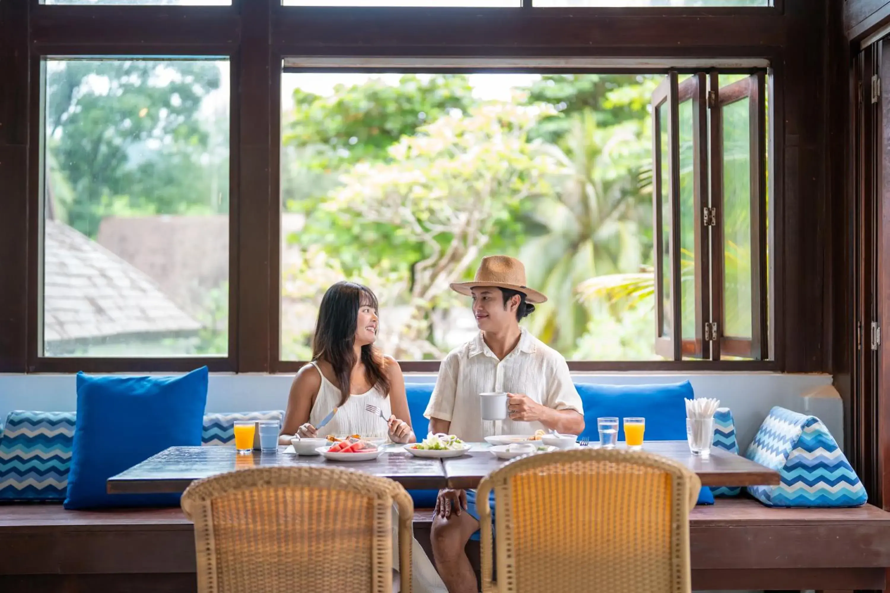 Breakfast in Barali Beach Resort Koh Chang Breakfast in Barali Beach Resort Koh Chang