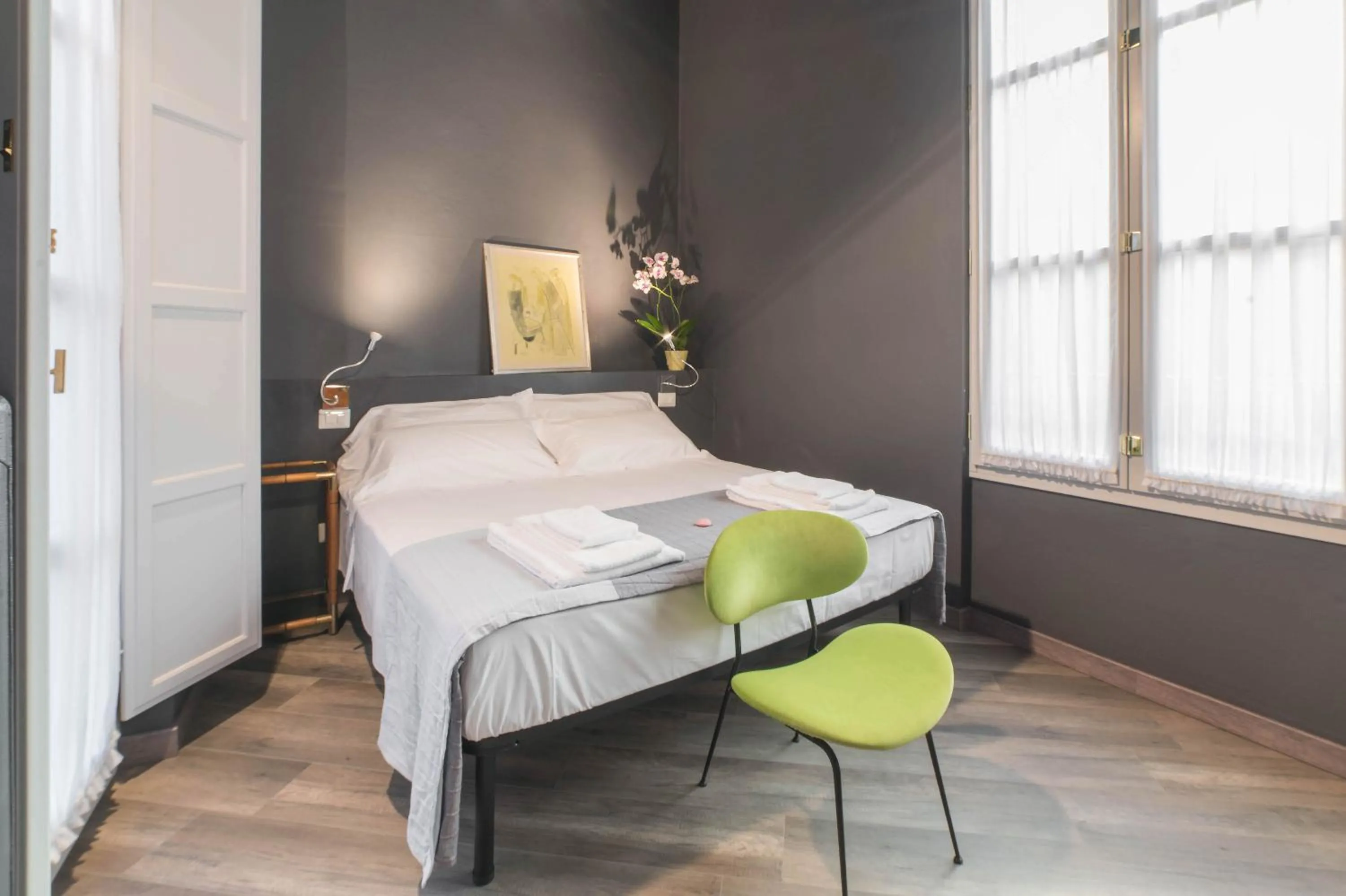 Bedroom, Bed in Appartamento Cellini