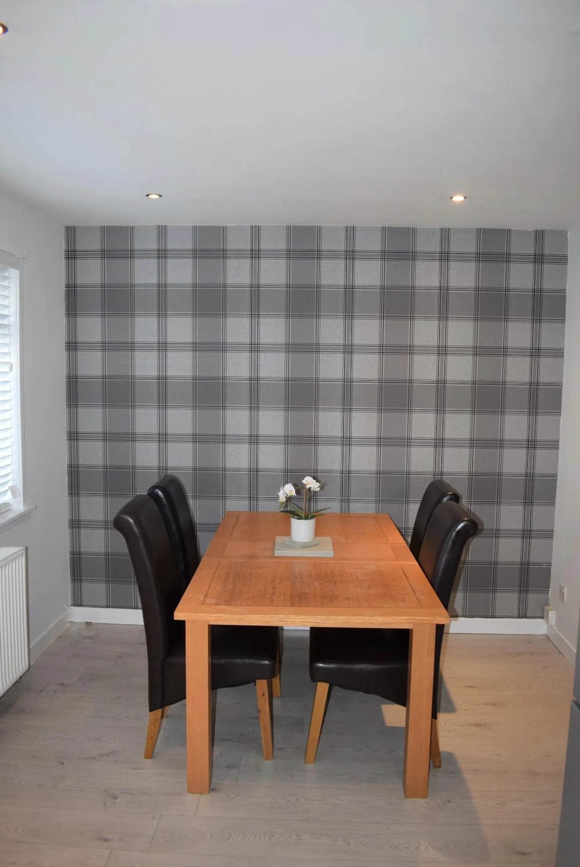 3 Bedroom-Kelpies Serviced Apartments Burns