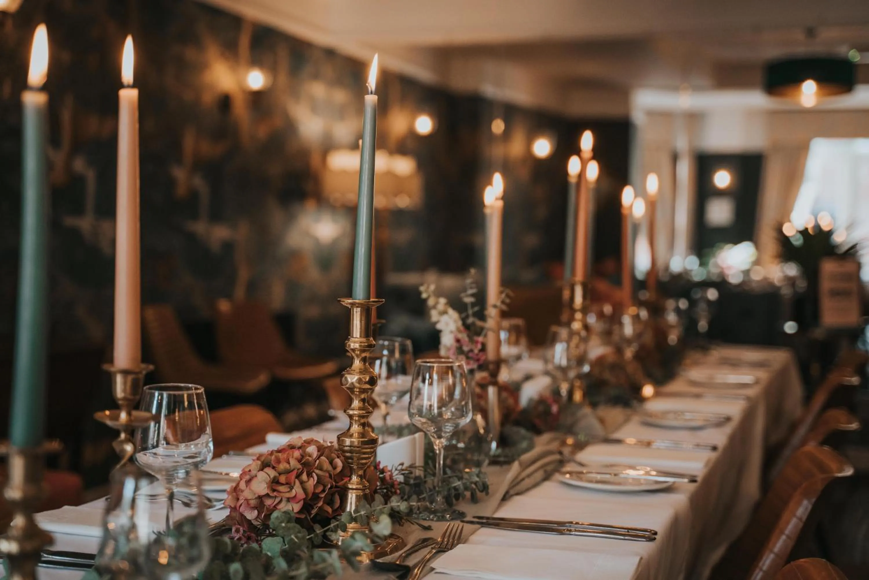 Dining area in Tower Hotel