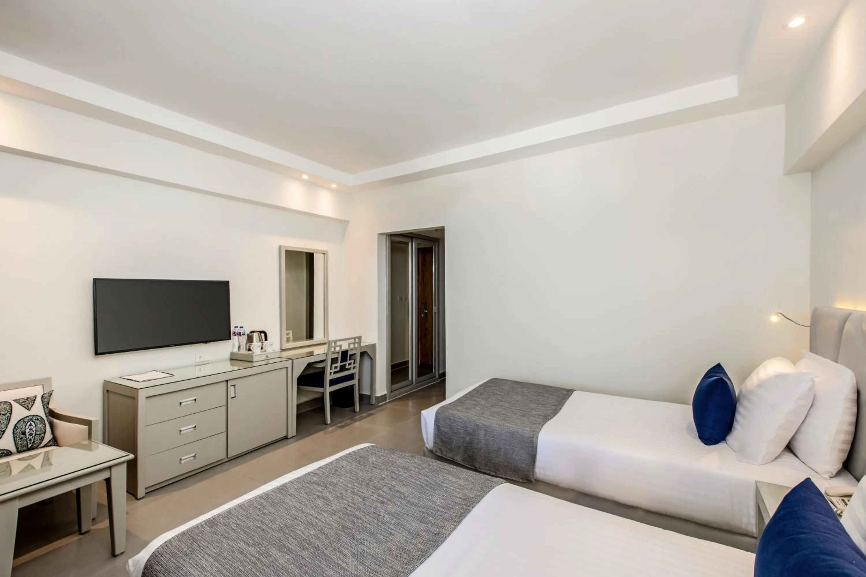 Bedroom, Bed in Sunrise Holidays Resort -Adults Only