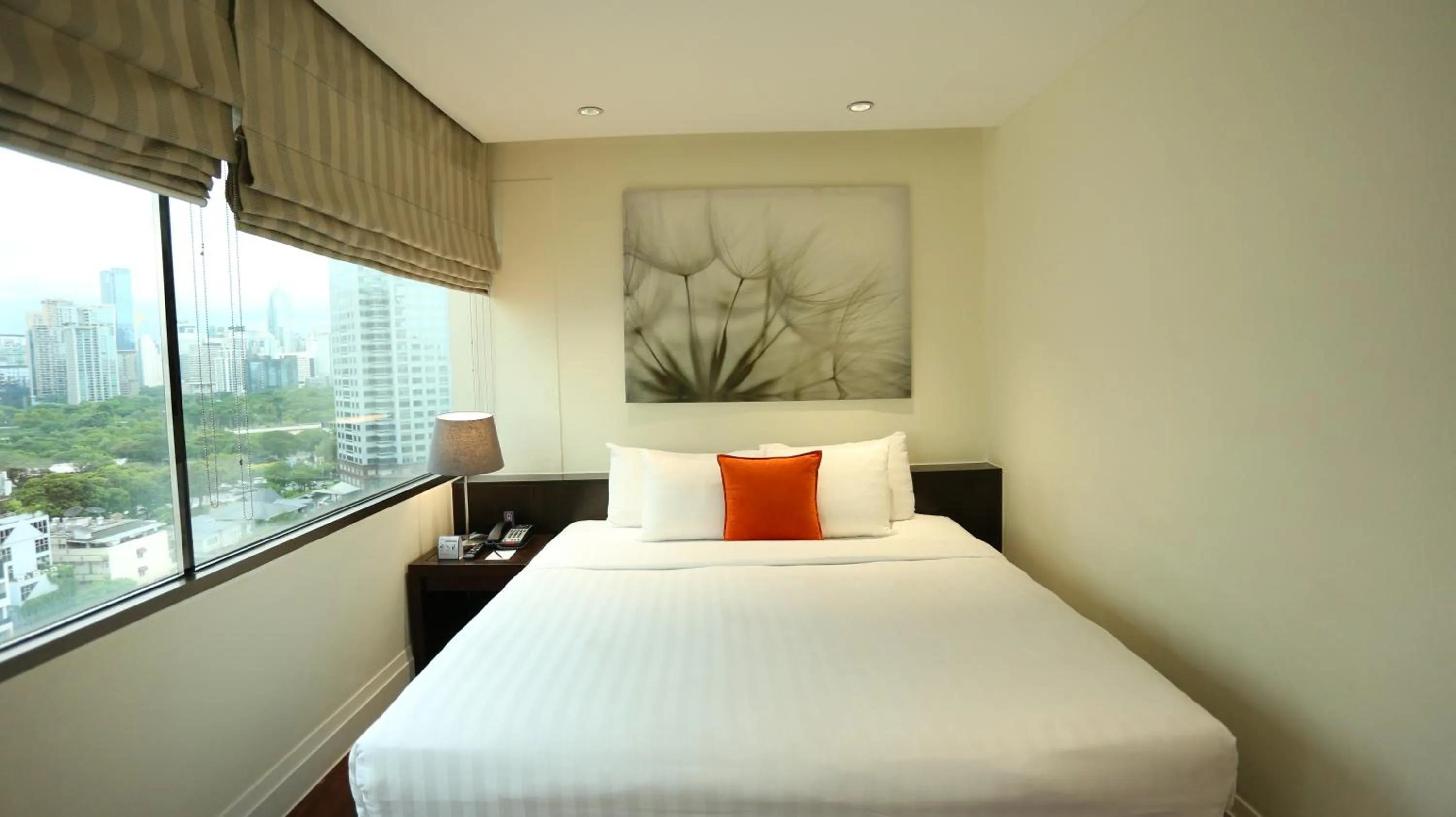 Bed in The Quarter Saladaeng by UHG