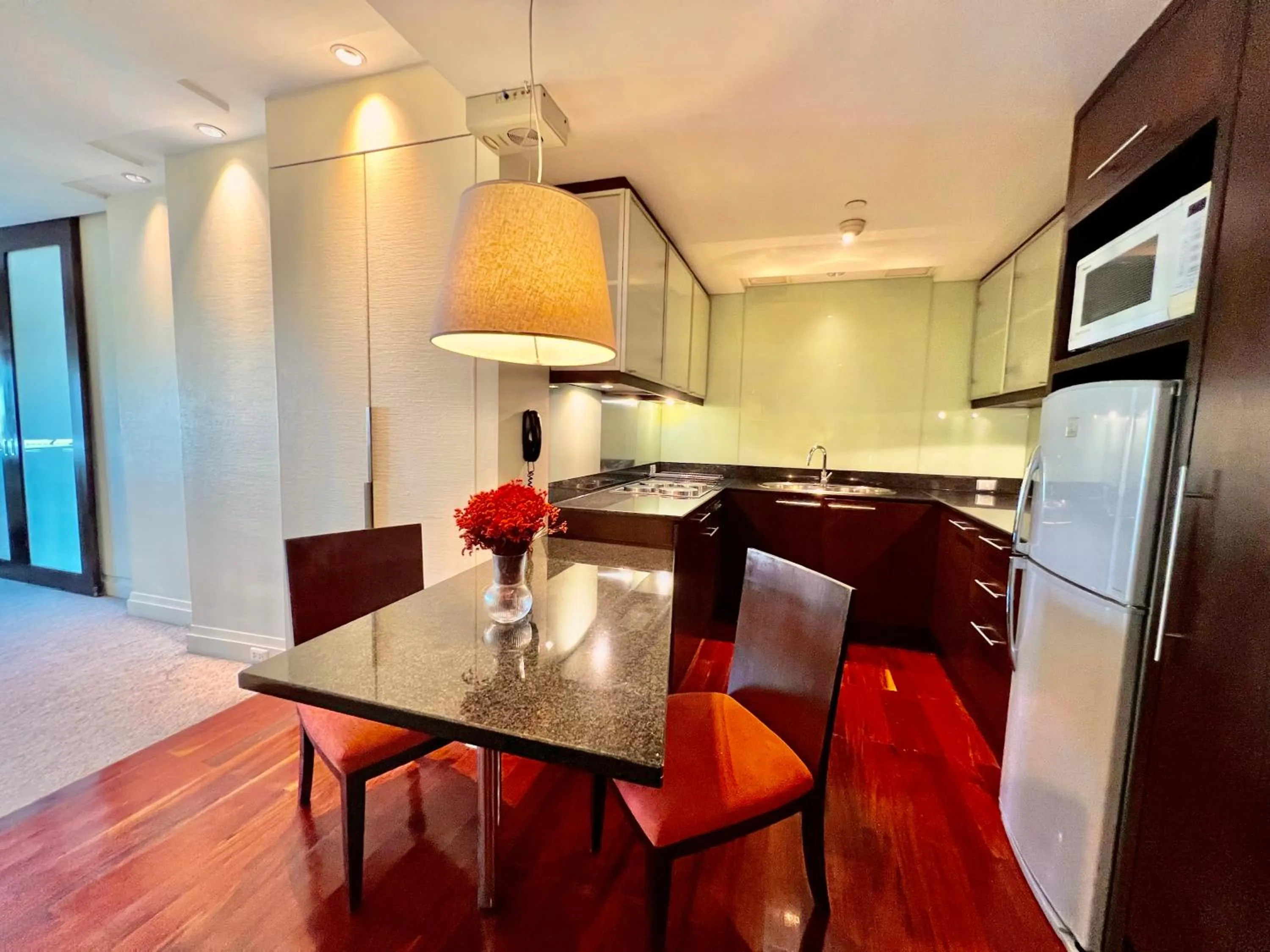 One Bedroom Premier Suite in The Quarter Saladaeng by UHG
