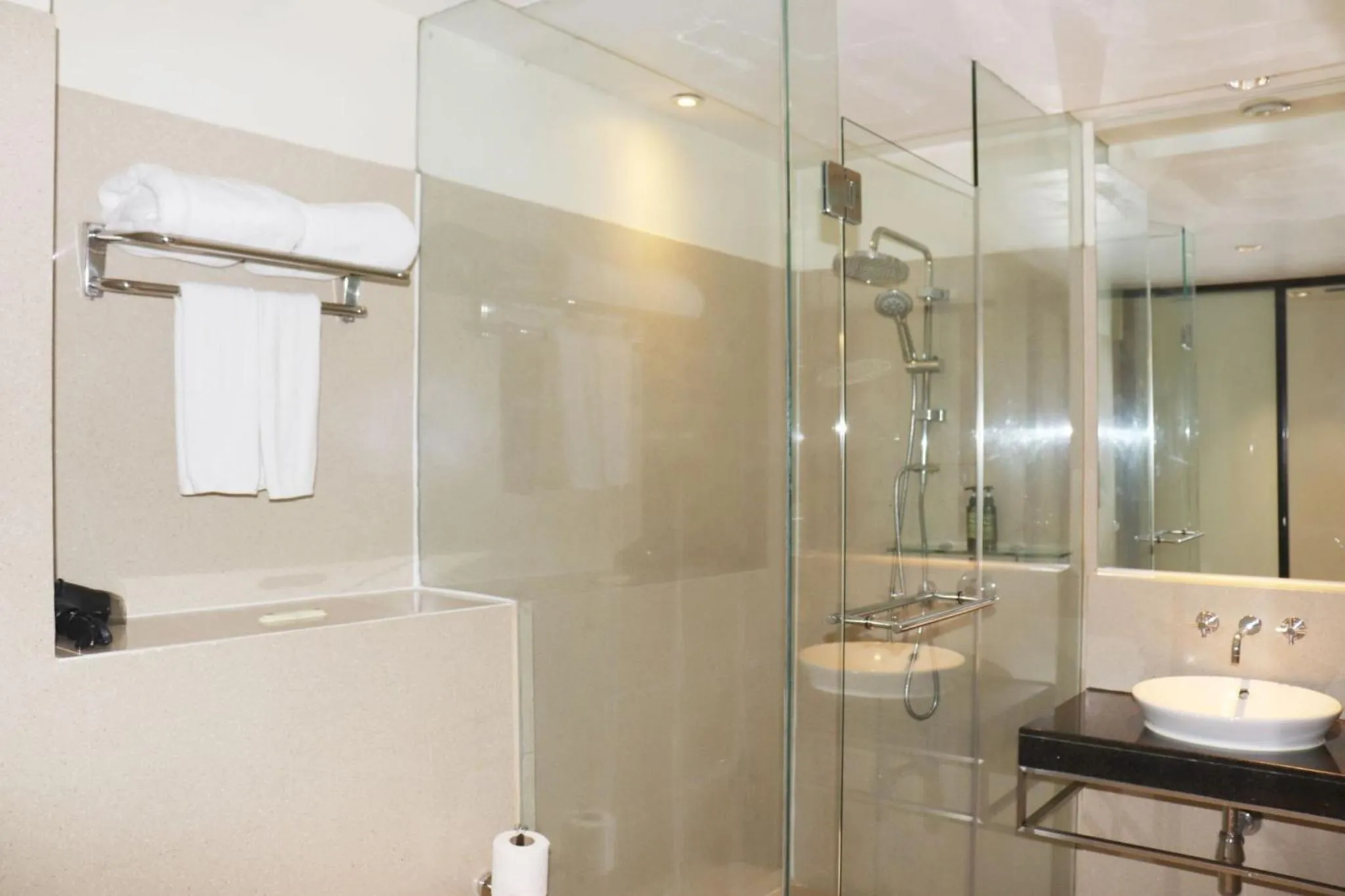 The Quarter Saladaeng by UHG