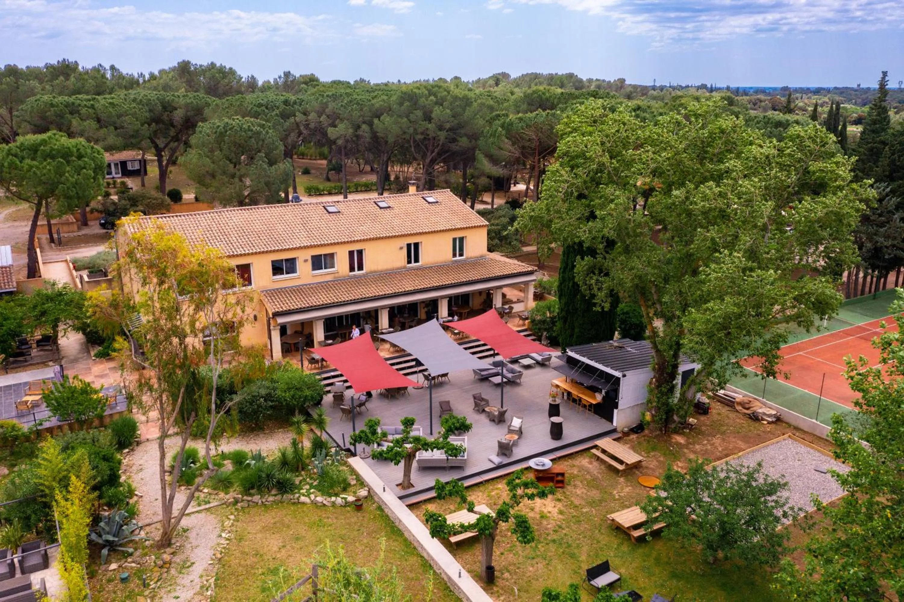 Property building in La Villa Vicha, The Originals Relais
