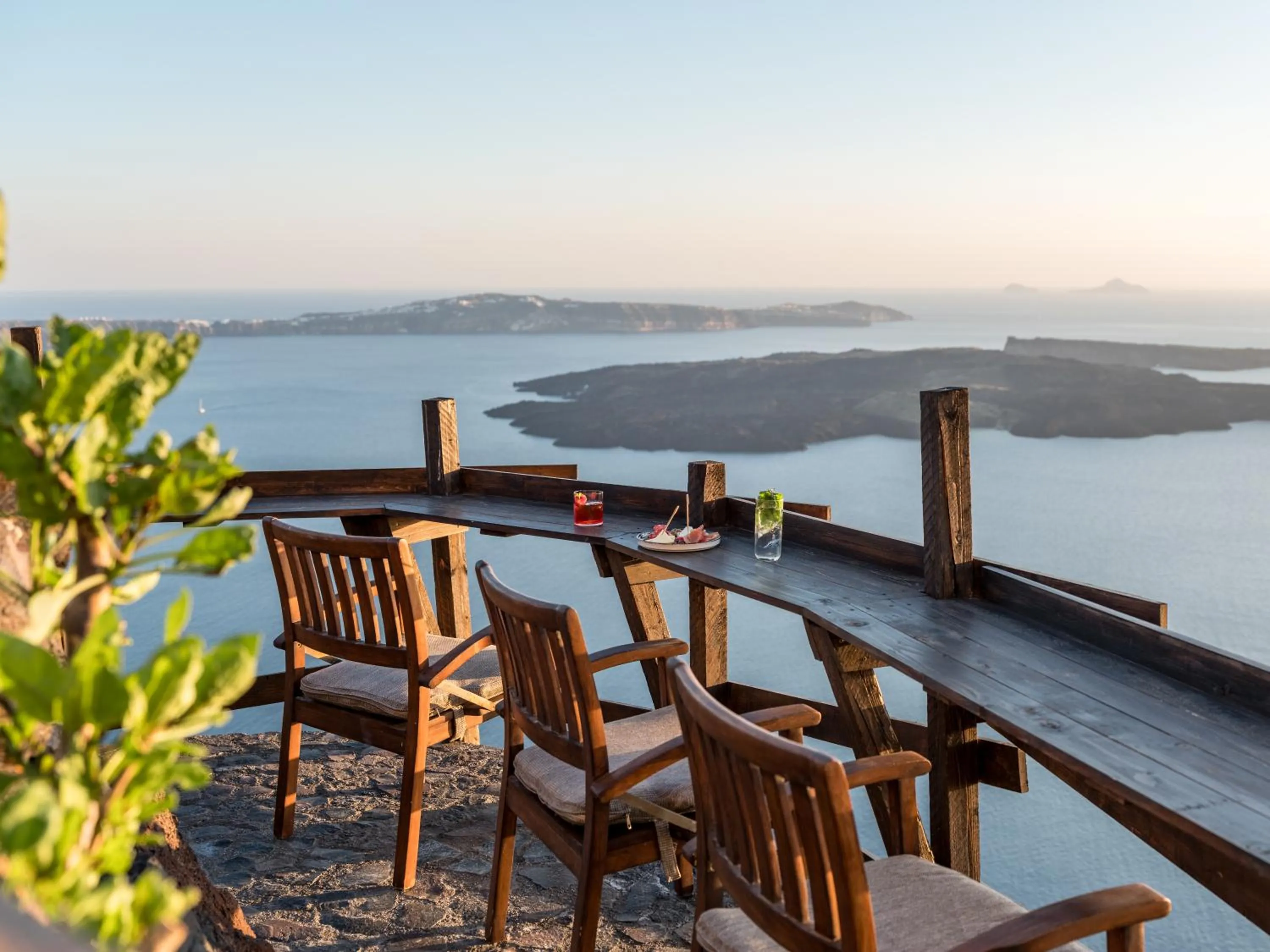 Restaurant/places to eat in Honeymoon Petra Villas