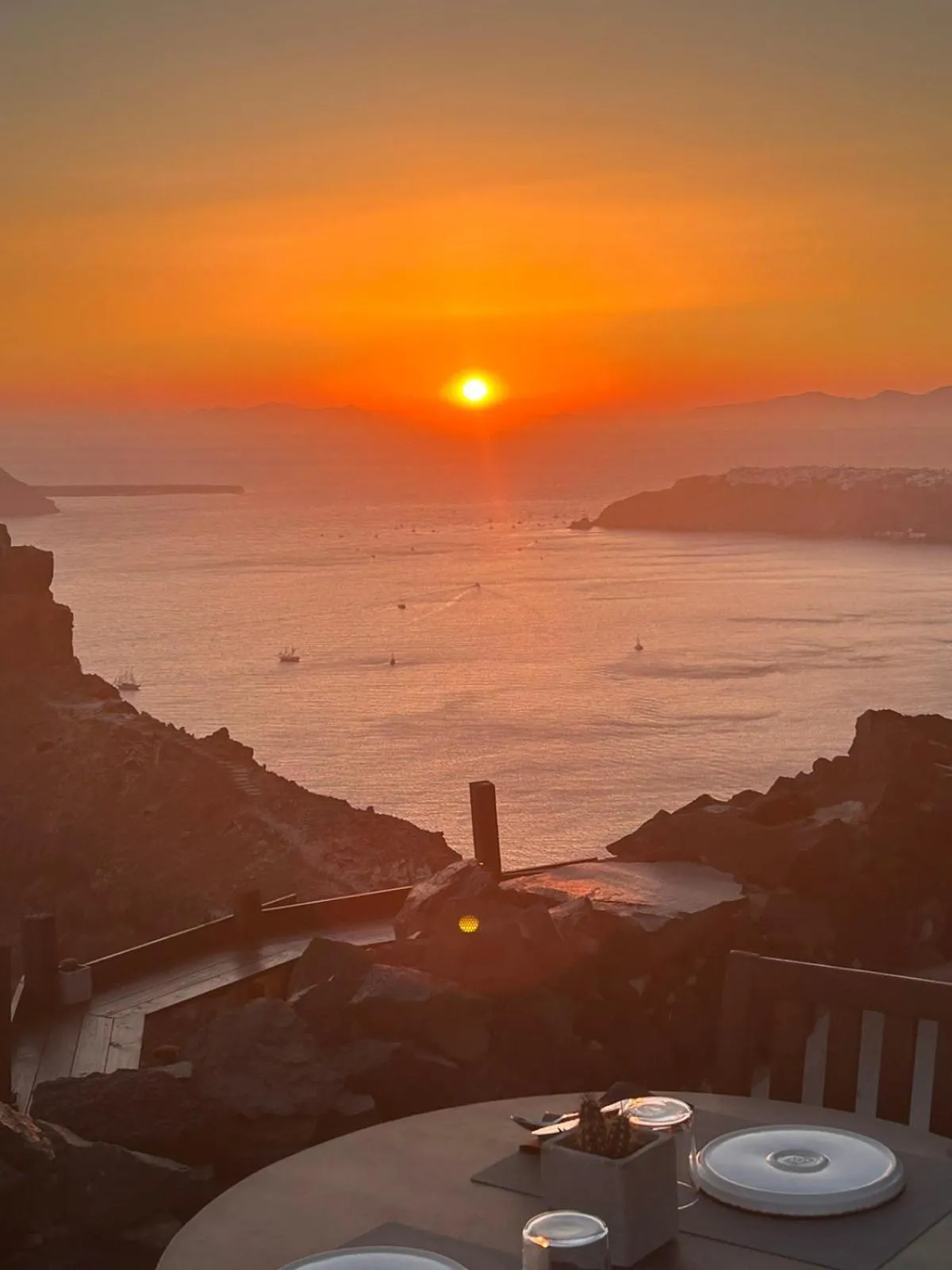 Restaurant/places to eat in Honeymoon Petra Villas