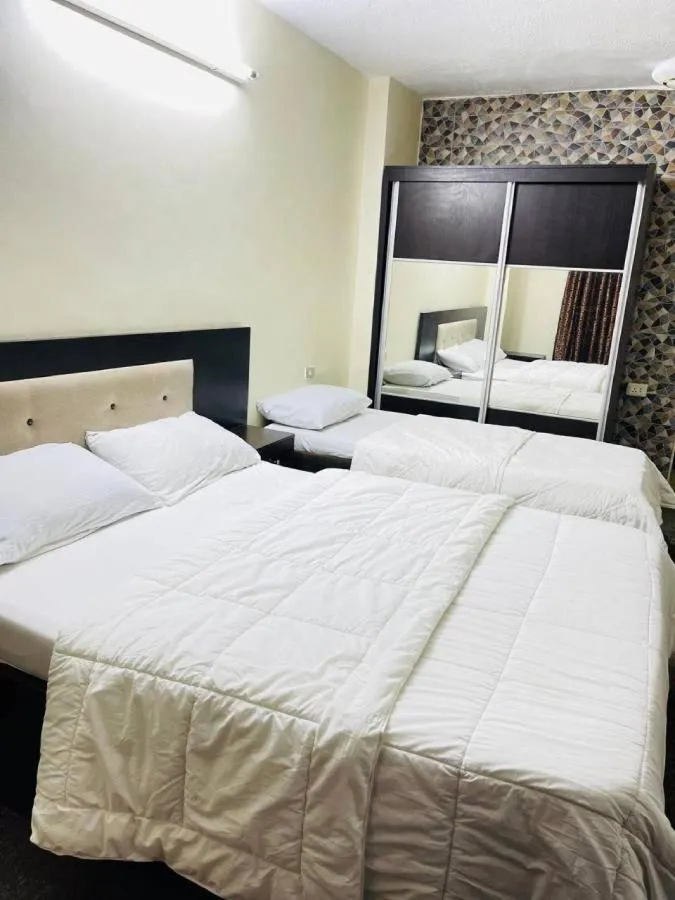 Guests, Bed in Asia Hotel