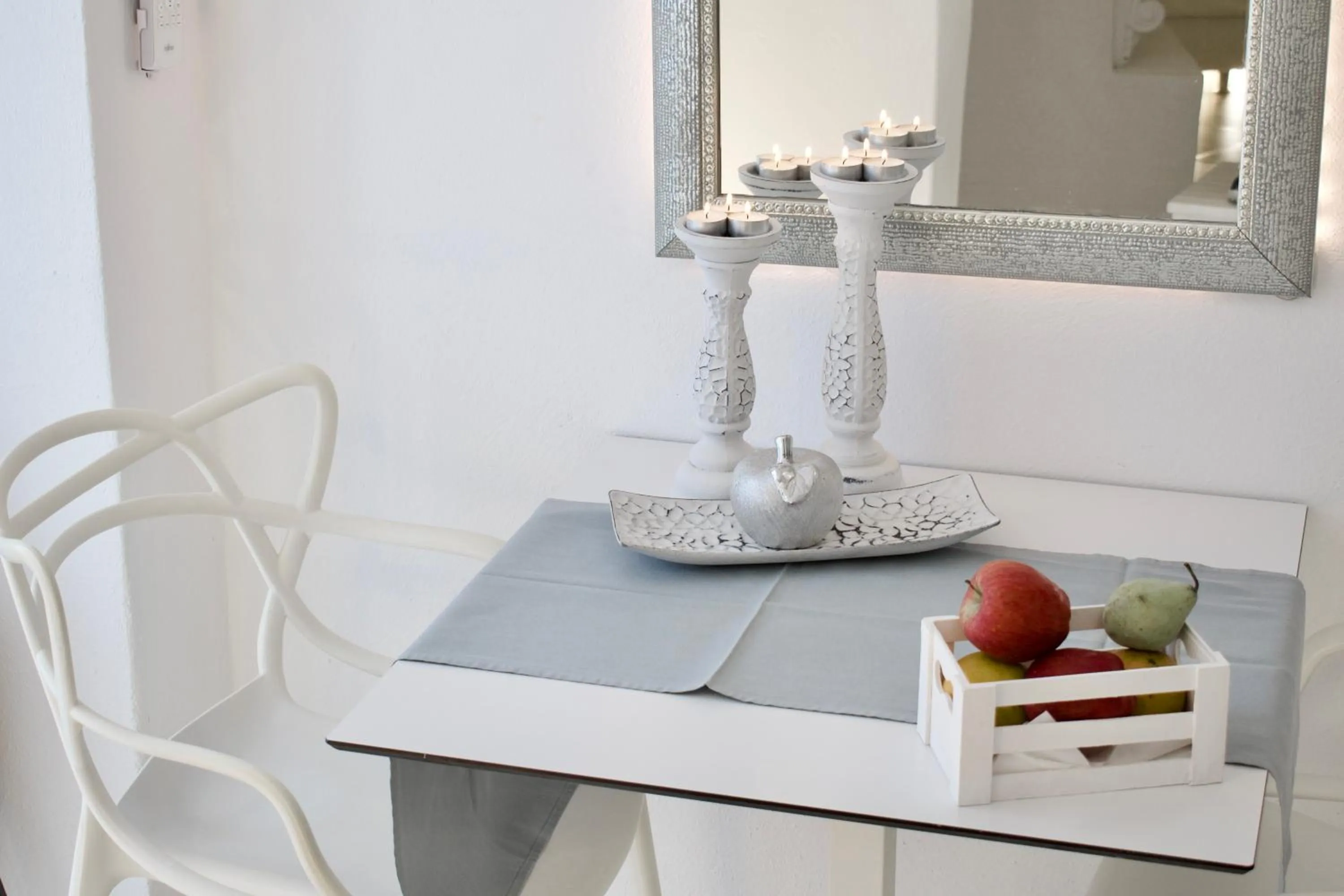 Dining area in Aeolos Art & Eco Suites Adults Only