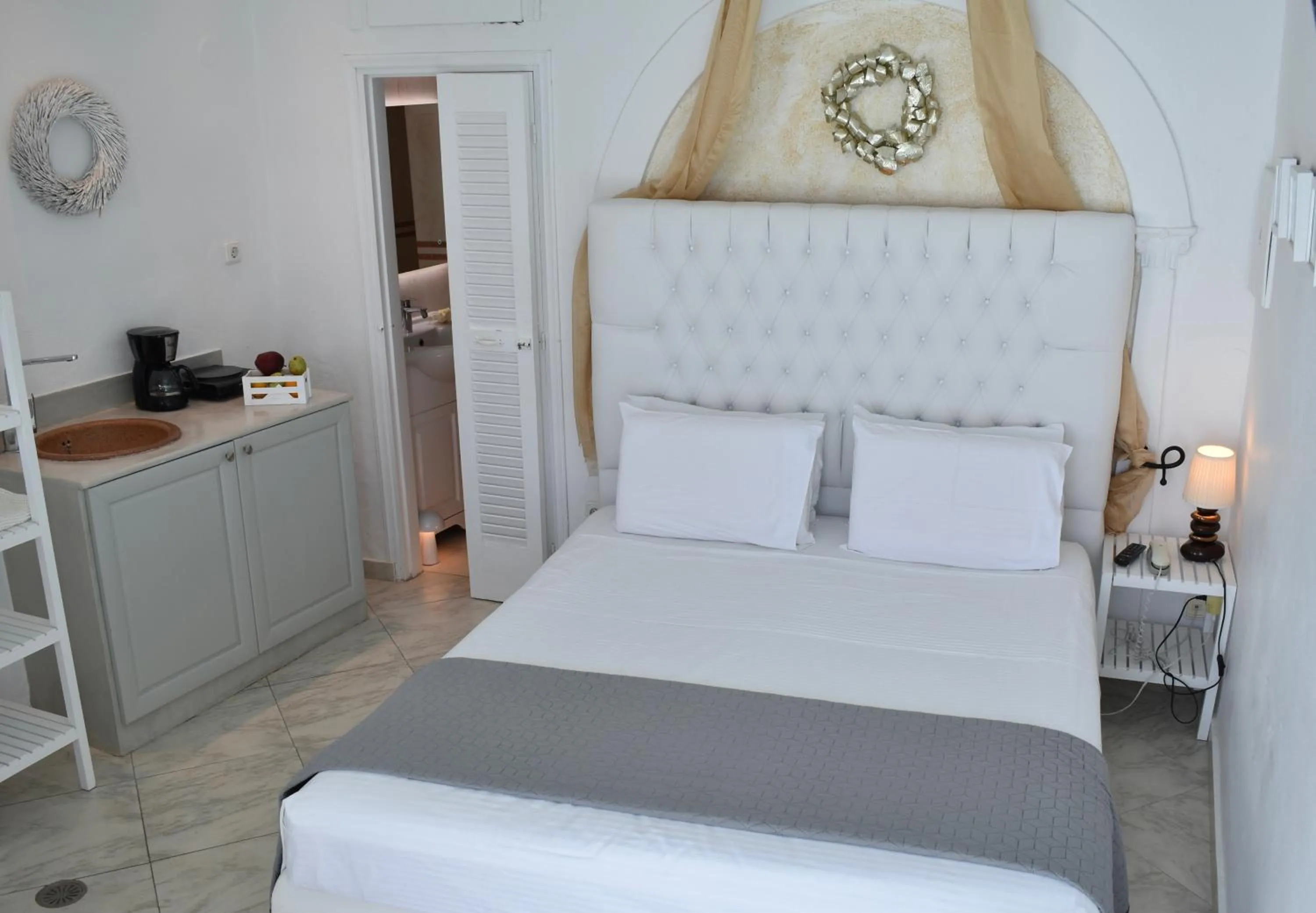Bedroom, Bed in Aeolos Art & Eco Suites Adults Only