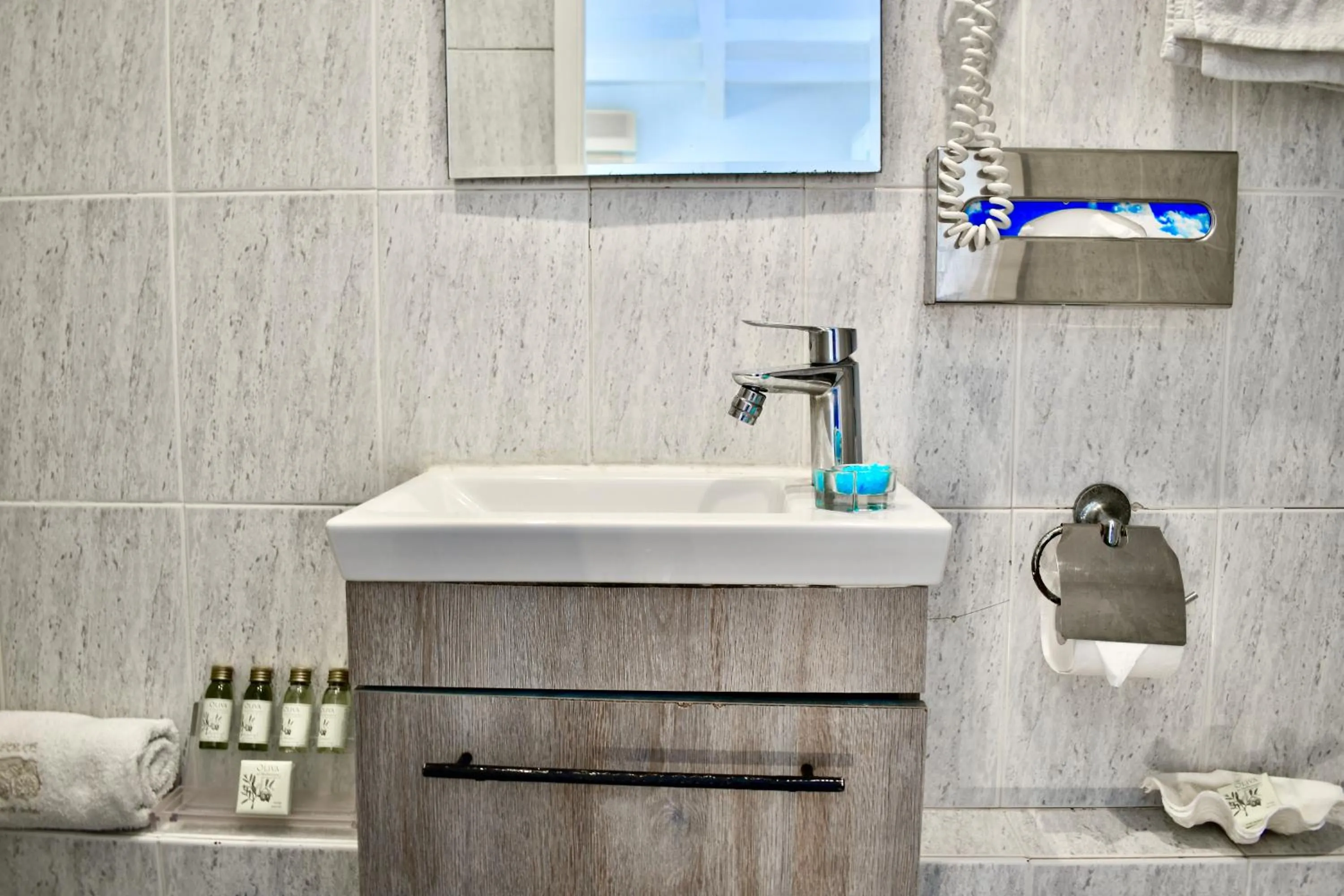 Toilet in Aeolos Art & Eco Suites Adults Only