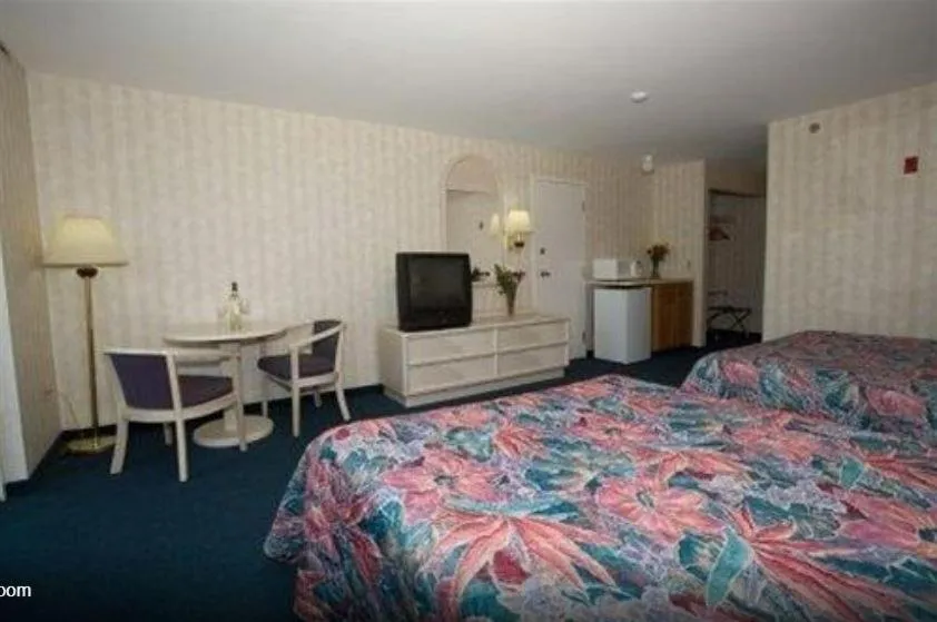 Bed in Winnapaug Inn