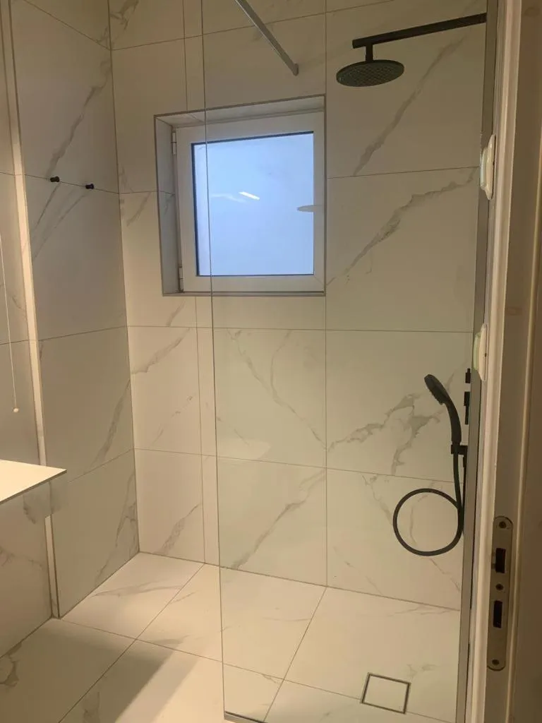 Bathroom in Alkistis Hotel