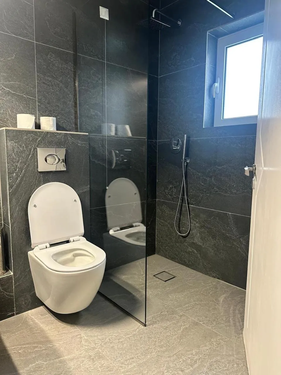 Bathroom in Alkistis Hotel