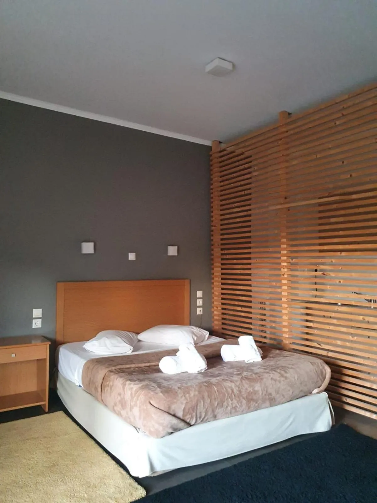 Bedroom, Bed in Alkistis Hotel