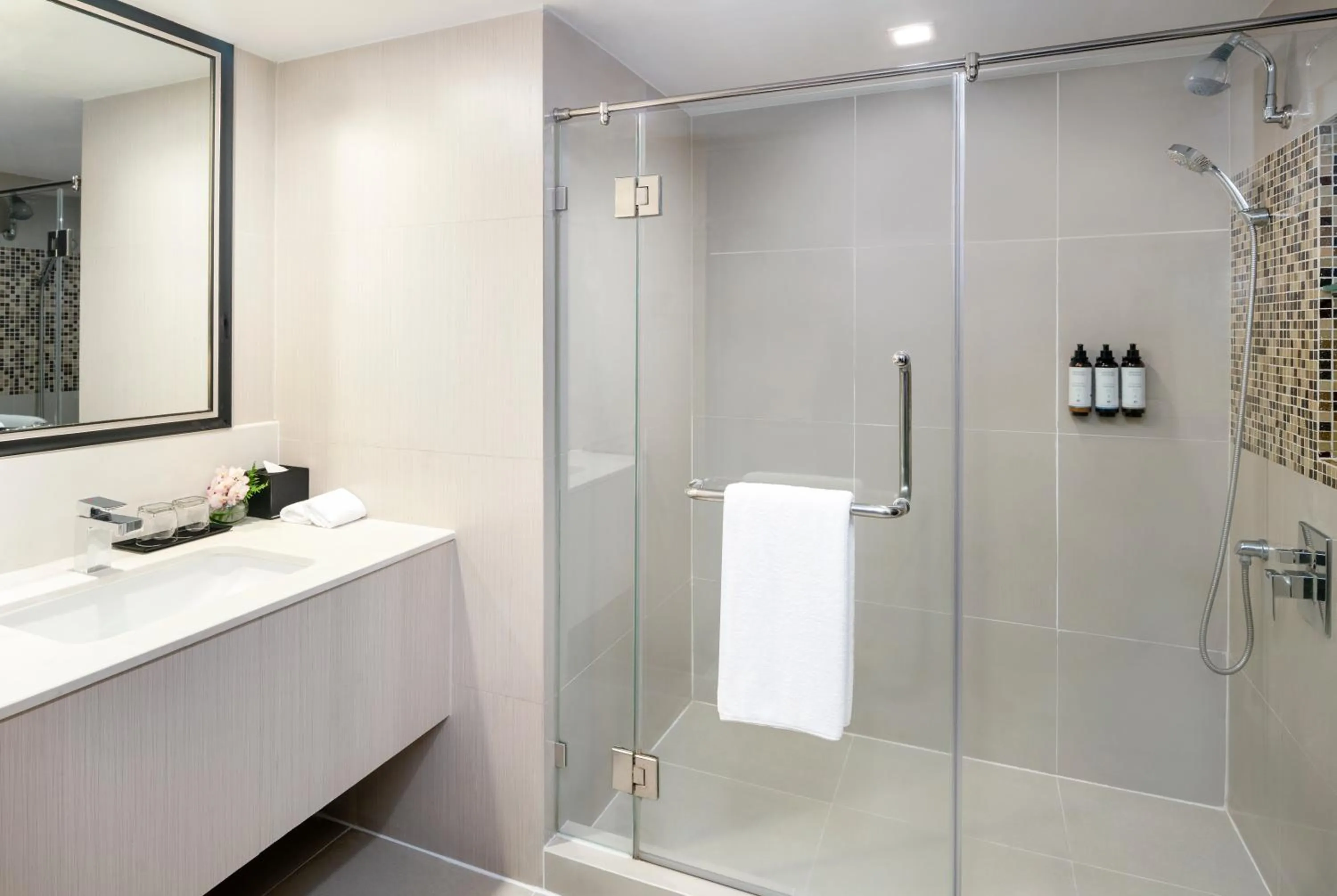 Bathroom in Mercure Bangkok Sukhumvit 11