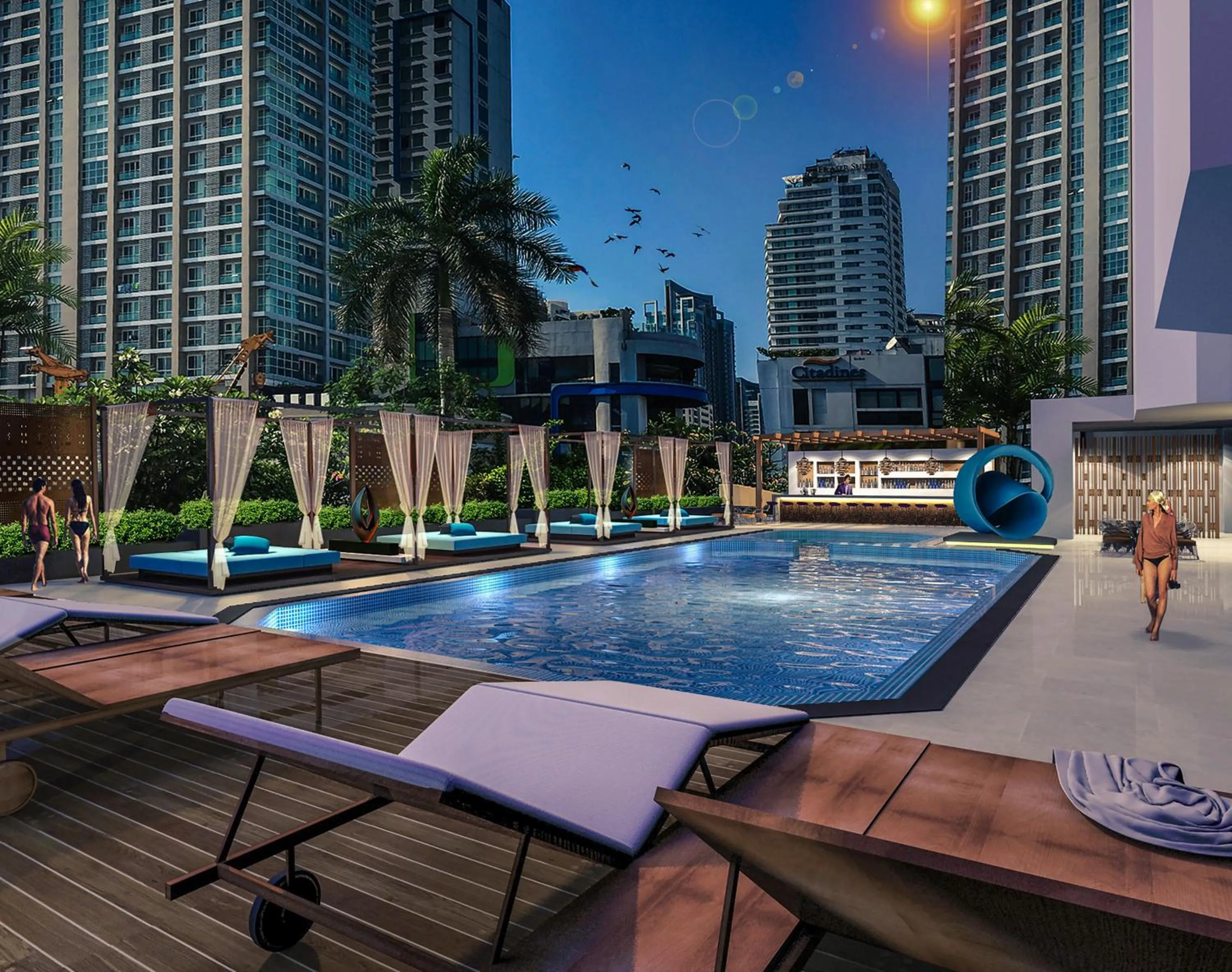 Swimming pool in Mercure Bangkok Sukhumvit 11