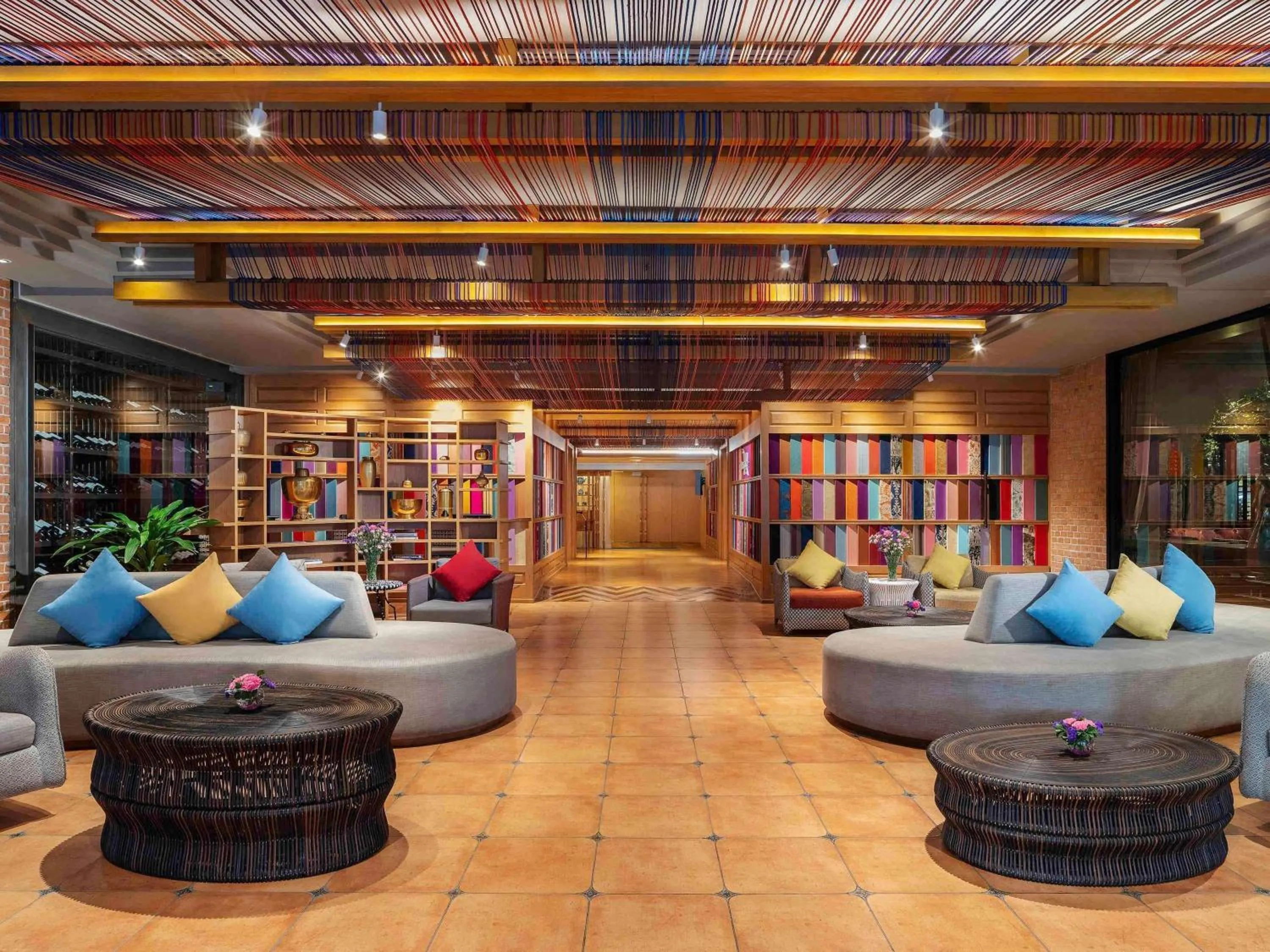 Property building in Mercure Bangkok Sukhumvit 11