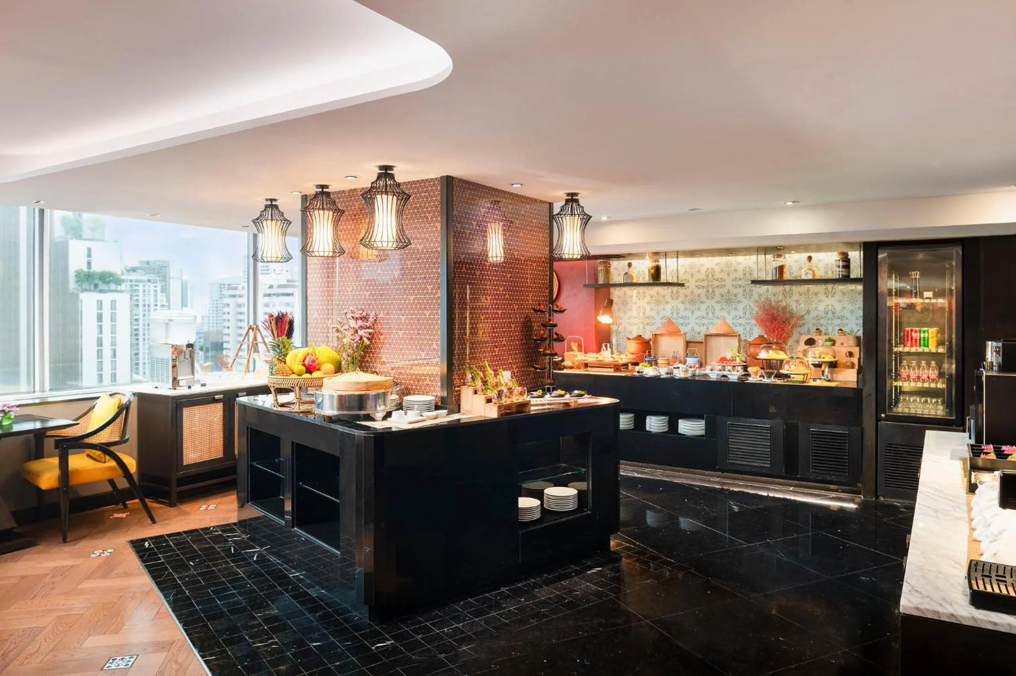 Restaurant/places to eat in Mercure Bangkok Sukhumvit 11