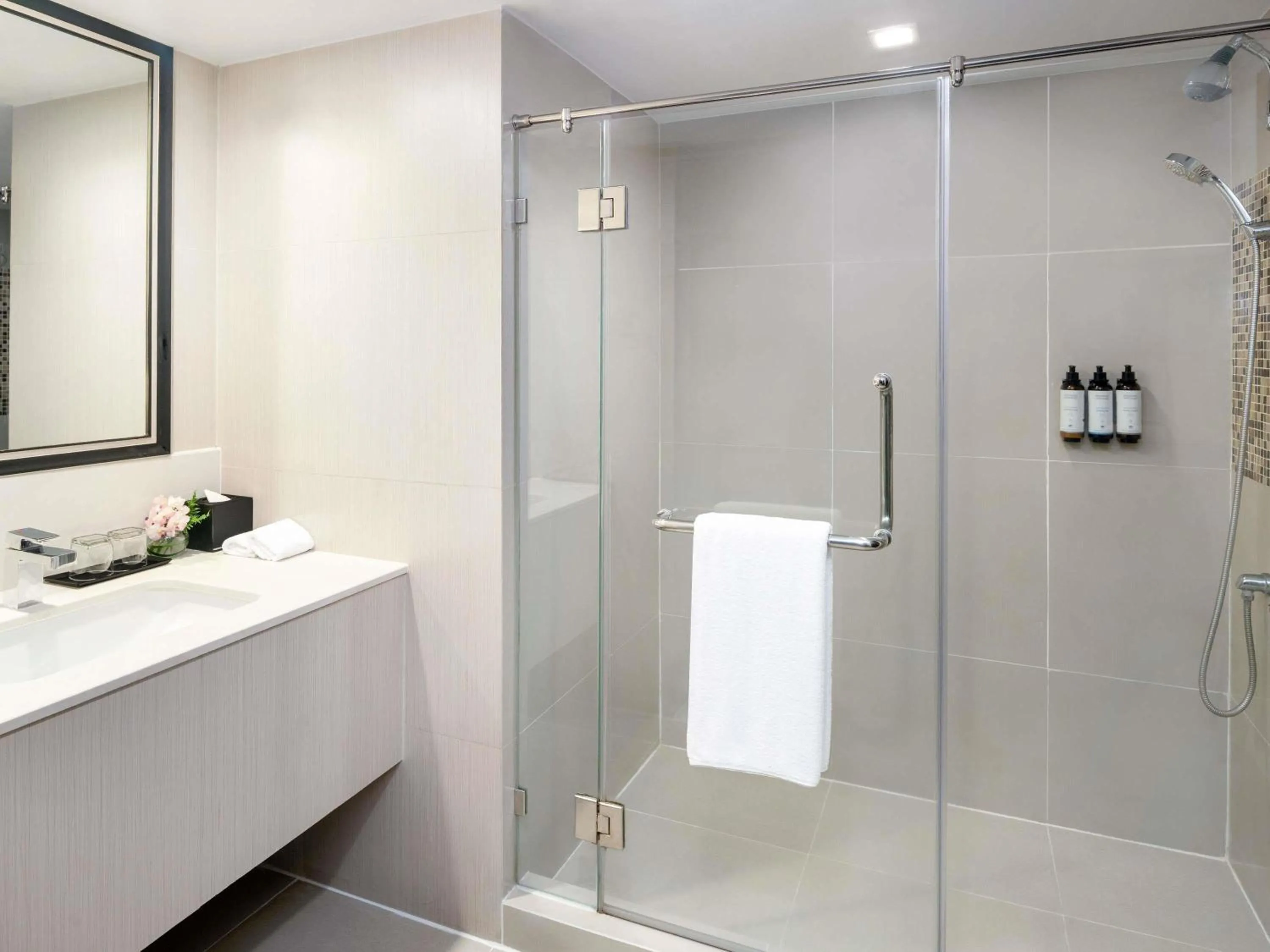 Bedroom in Mercure Bangkok Sukhumvit 11