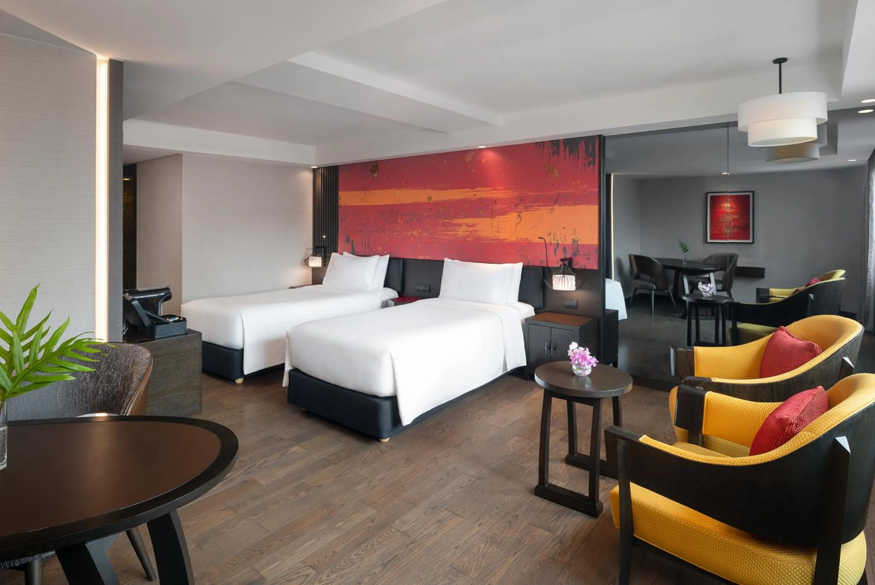 Bedroom, Bed in Mercure Bangkok Sukhumvit 11