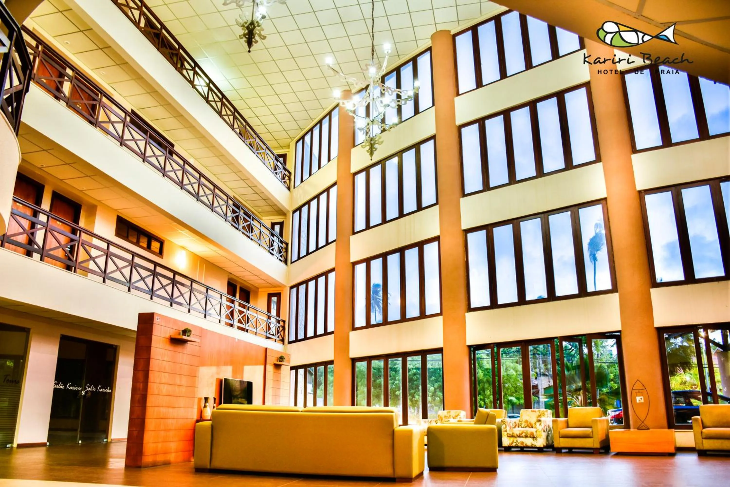 Communal lounge/ TV room in Kariri Beach Hotel