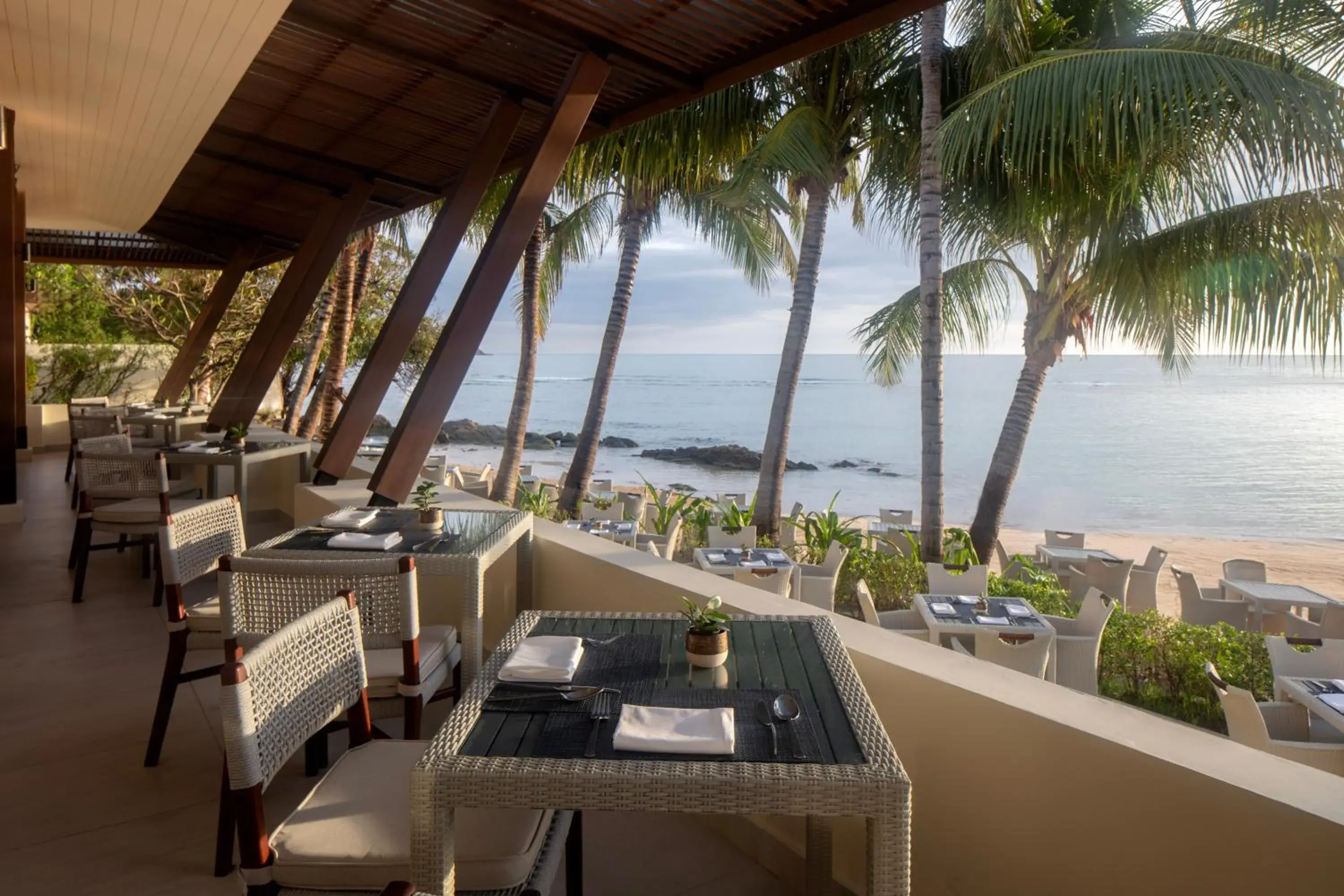 Restaurant/places to eat in Anantara Lawana Koh Samui Resort Restaurant/places to eat in Anantara Lawana Koh Samui Resort