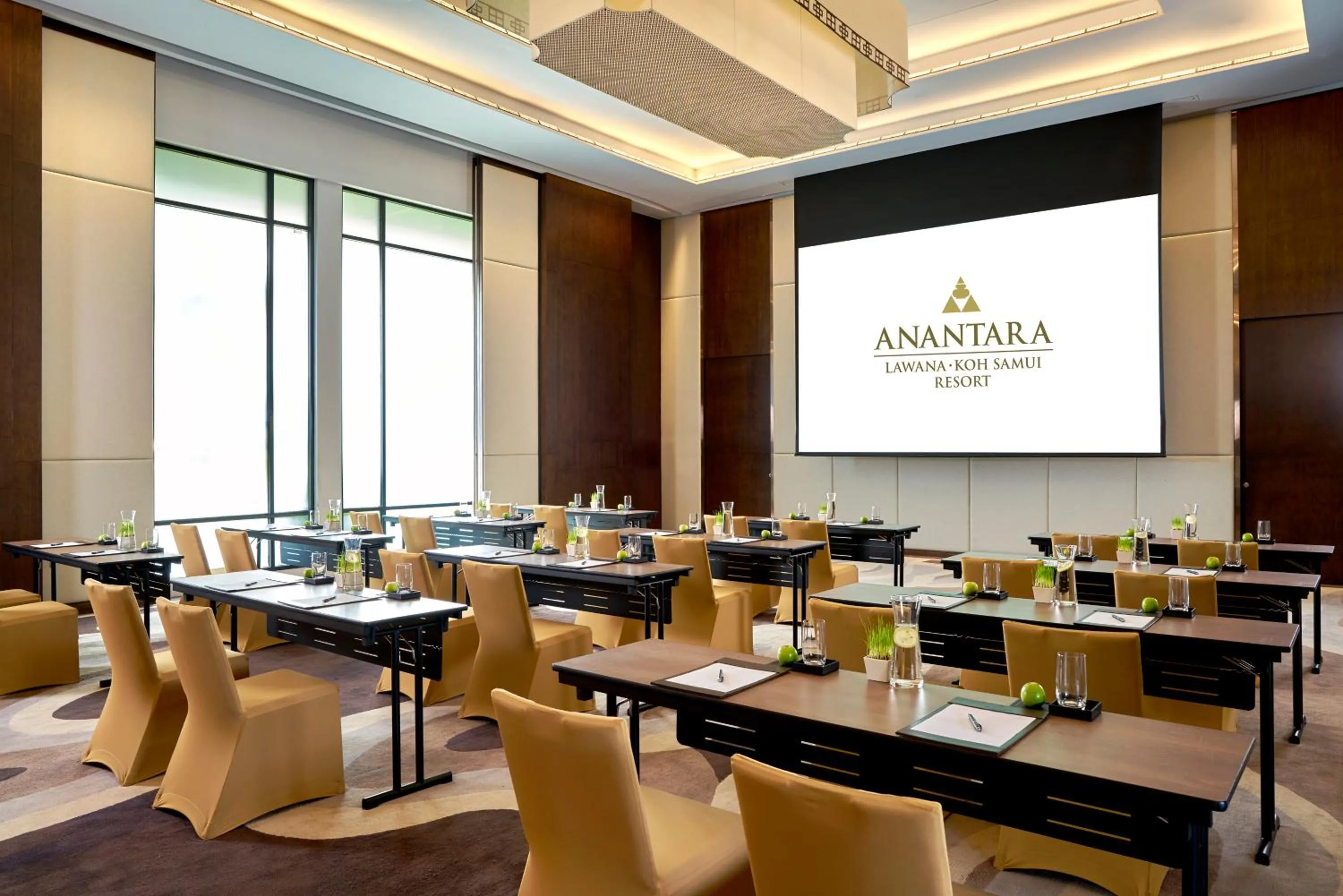 Business facilities in Anantara Lawana Koh Samui Resort