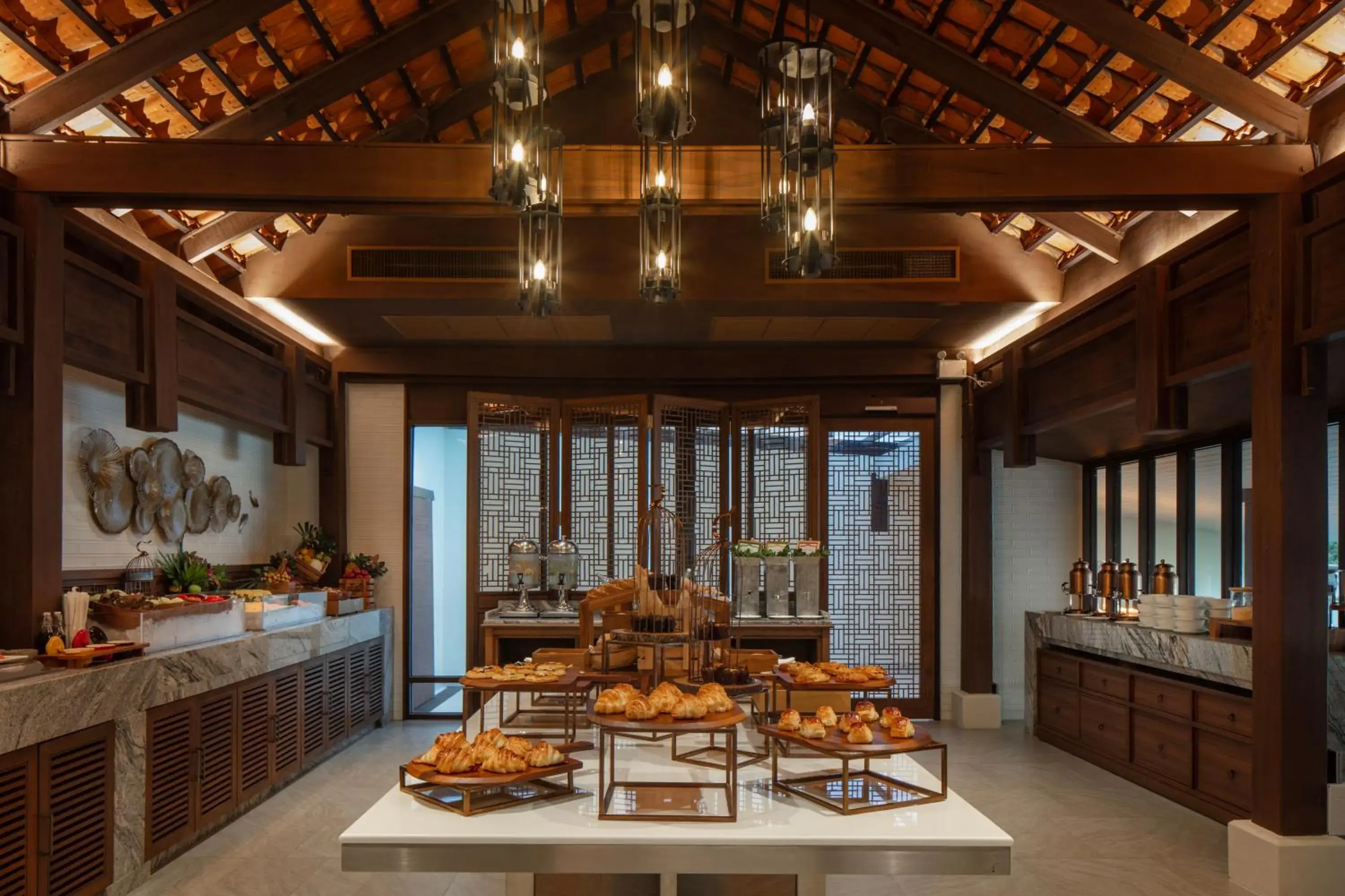 Food and drinks in Anantara Lawana Koh Samui Resort Food and drinks in Anantara Lawana Koh Samui Resort