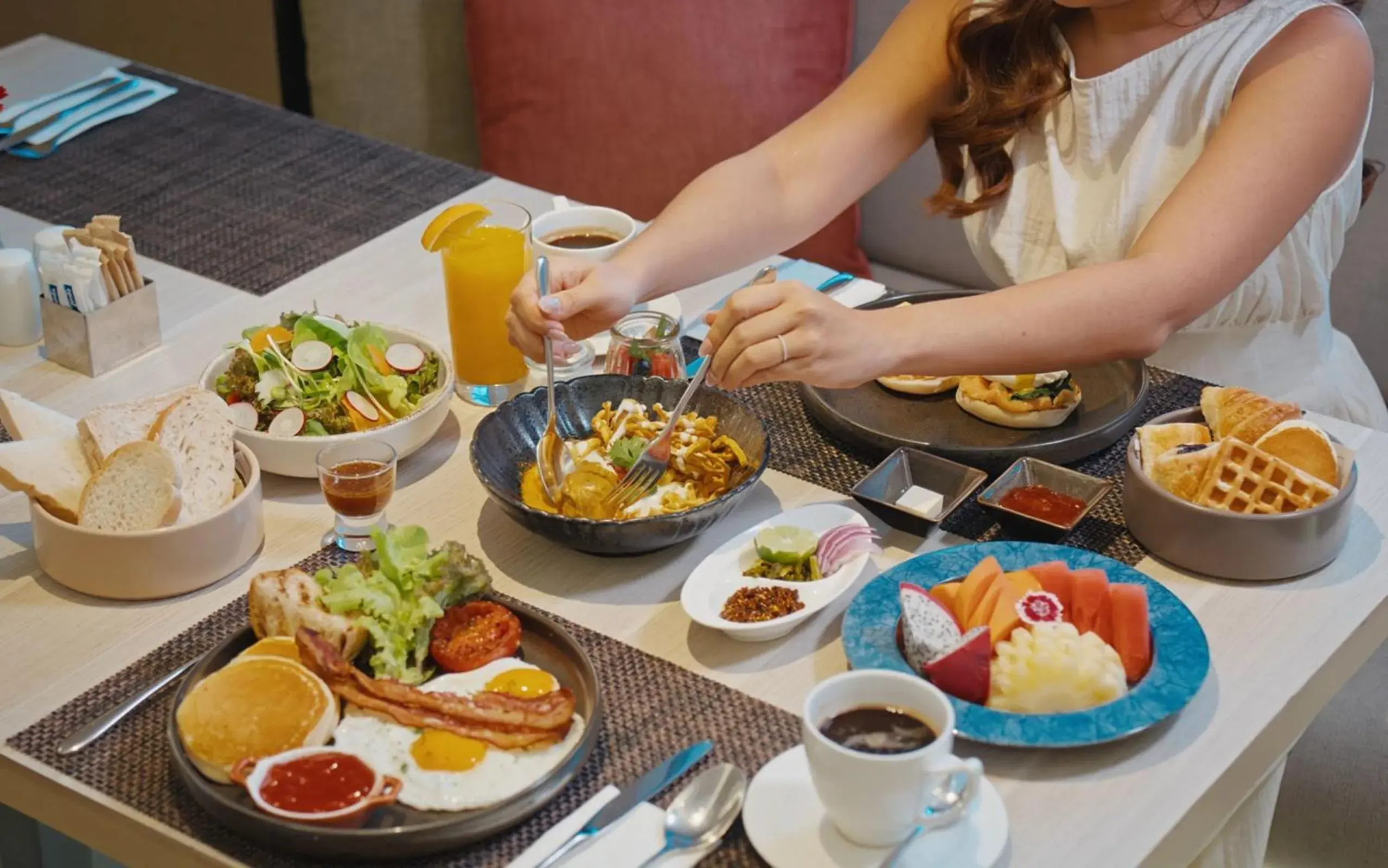 Restaurant/places to eat in Dusit Princess Chiang Mai Restaurant/places to eat in Dusit Princess Chiang Mai