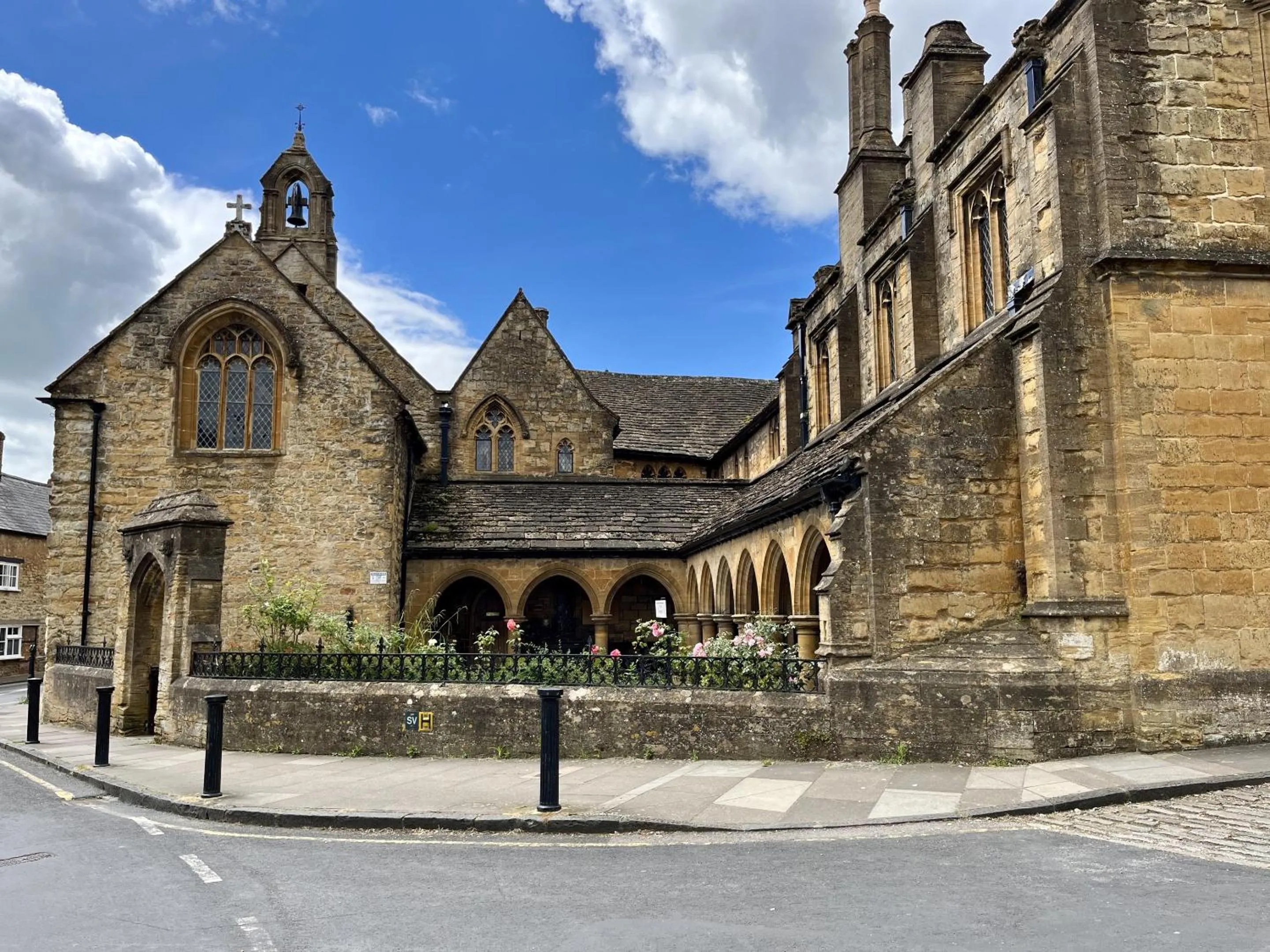 Neighbourhood in Priors Oak - A Cosy Studio with Countryside Views in Dorset