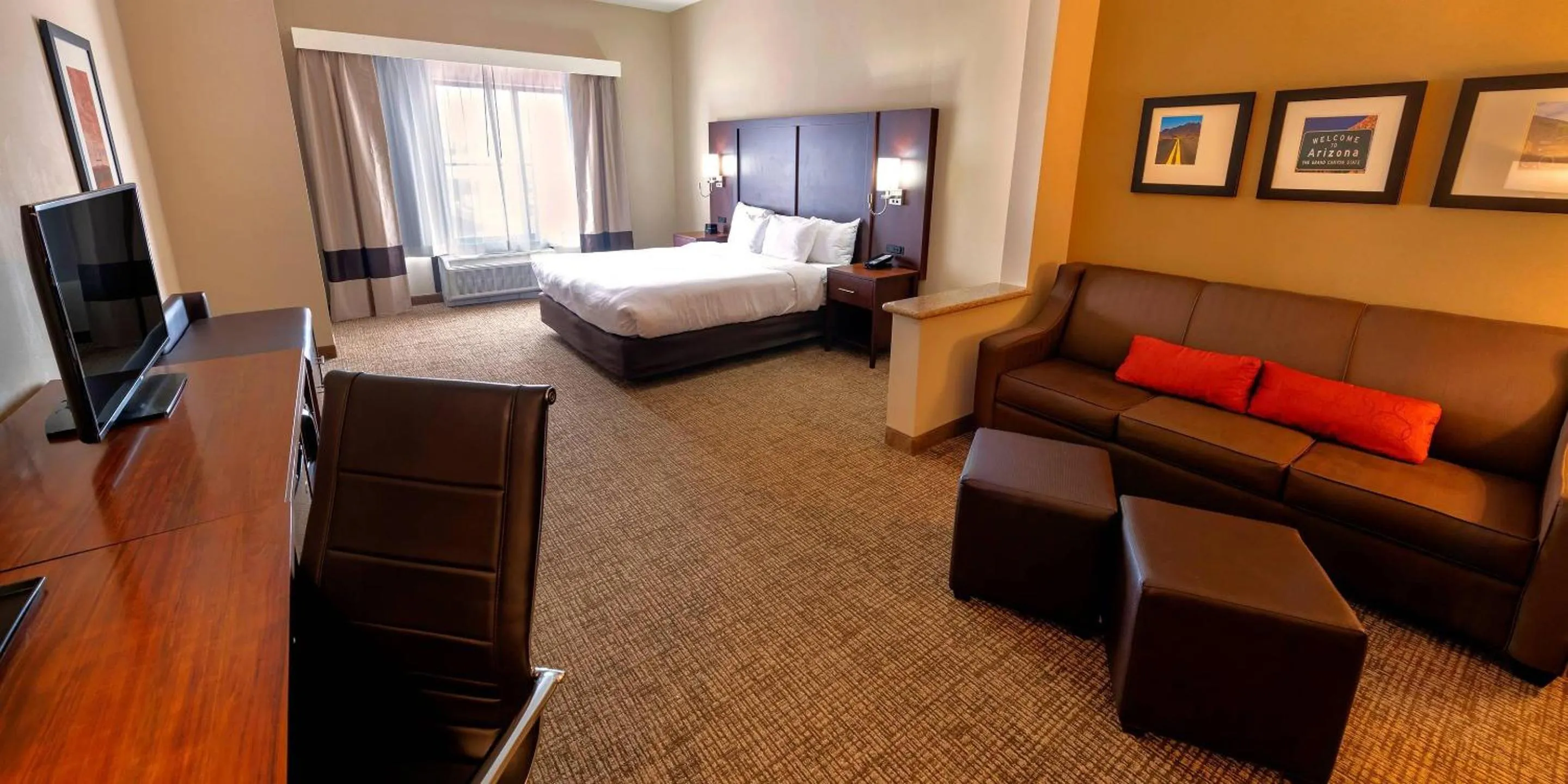 Bedroom, Bed in Comfort Suites Goodyear-West Phoenix