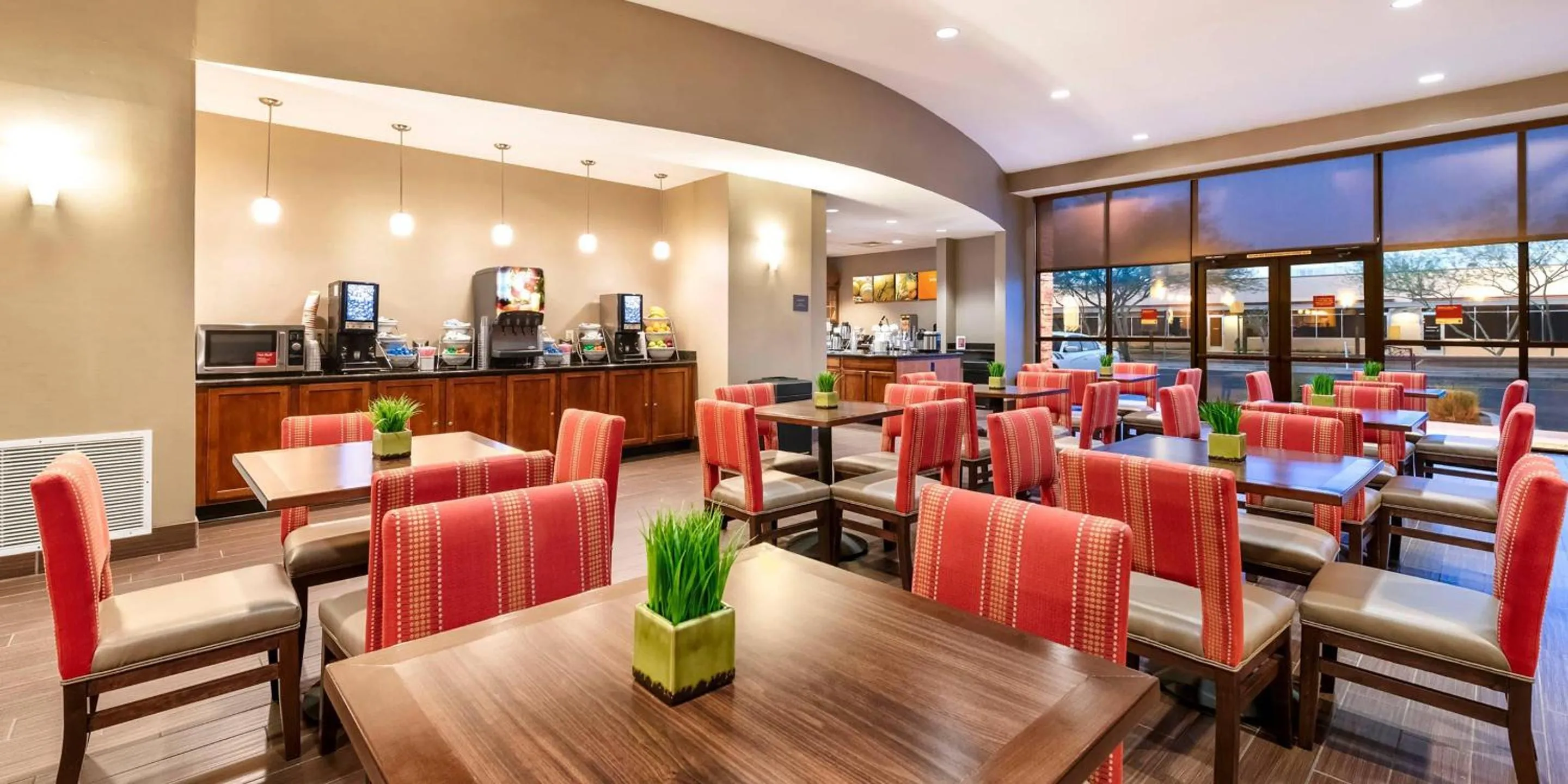 Breakfast in Comfort Suites Goodyear-West Phoenix
