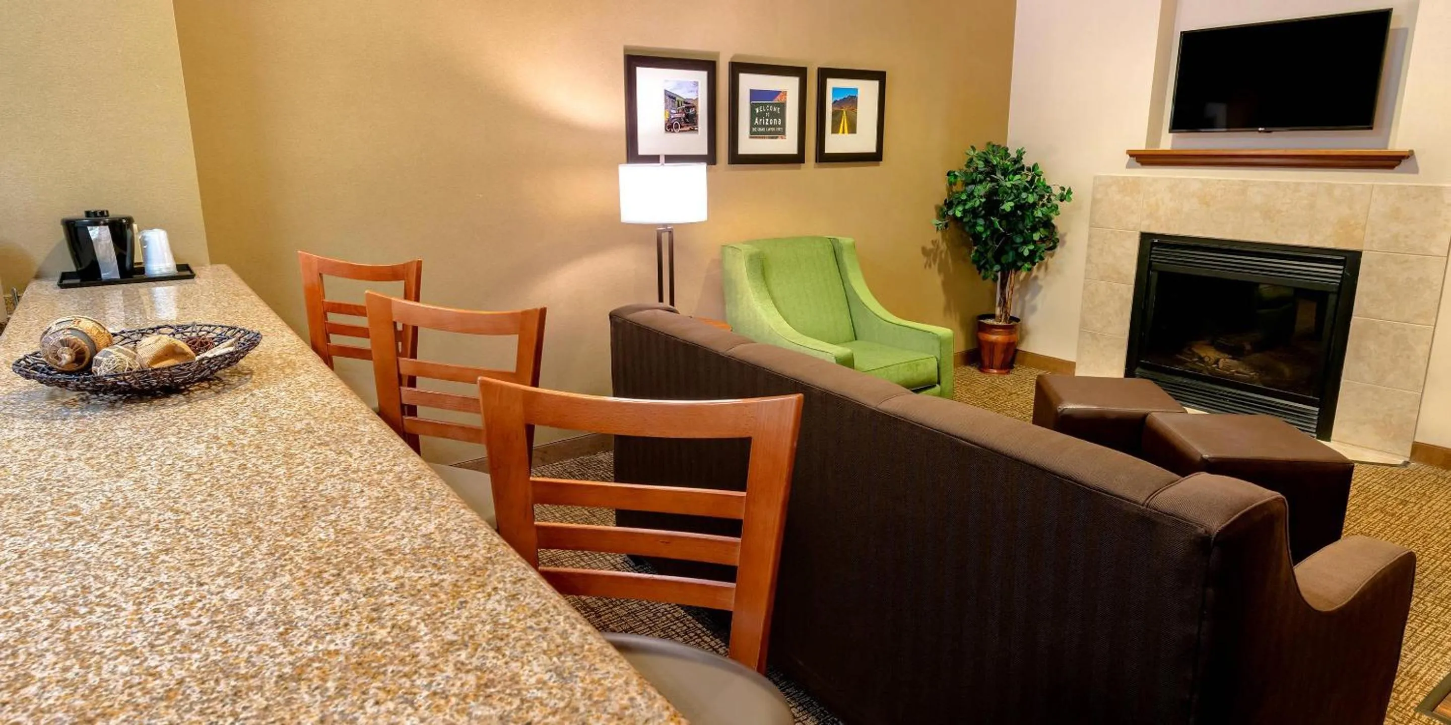 Bedroom in Comfort Suites Goodyear-West Phoenix