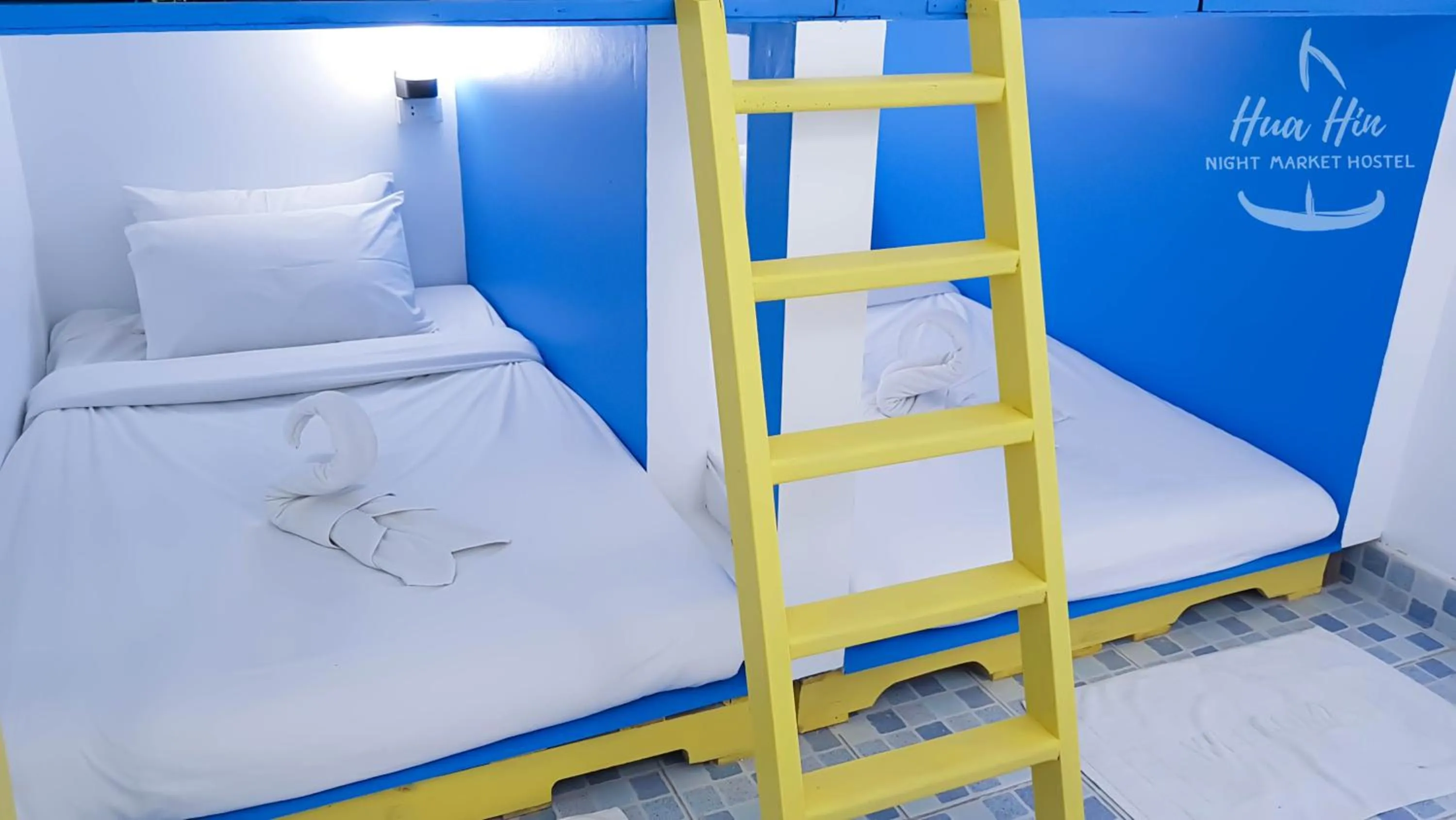 bunk bed, Bed in HuaHin Night Market Hostel