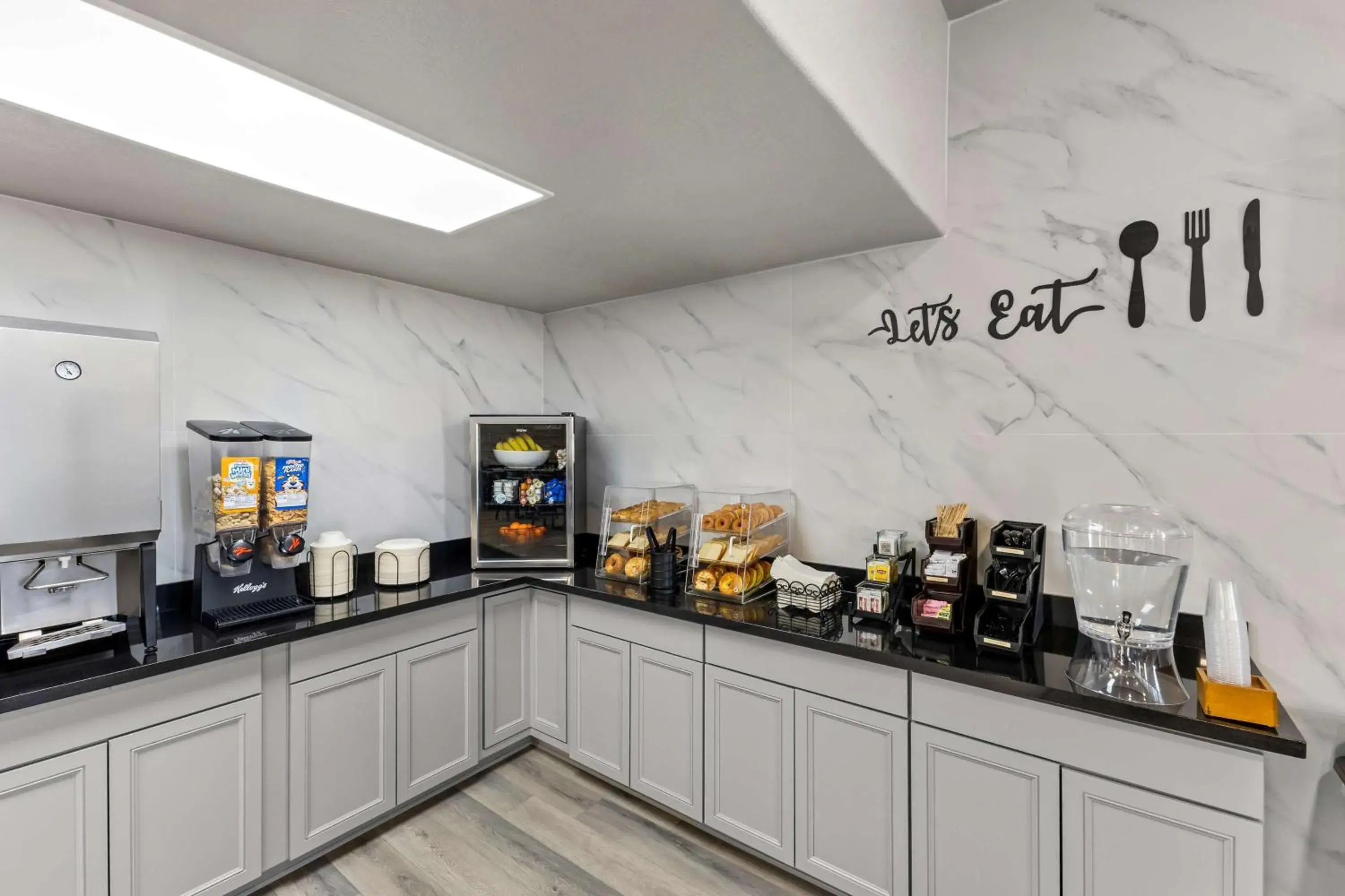 SureStay by Best Western Phoenix Airport near Downtown SureStay by Best Western Phoenix Airport near Downtown