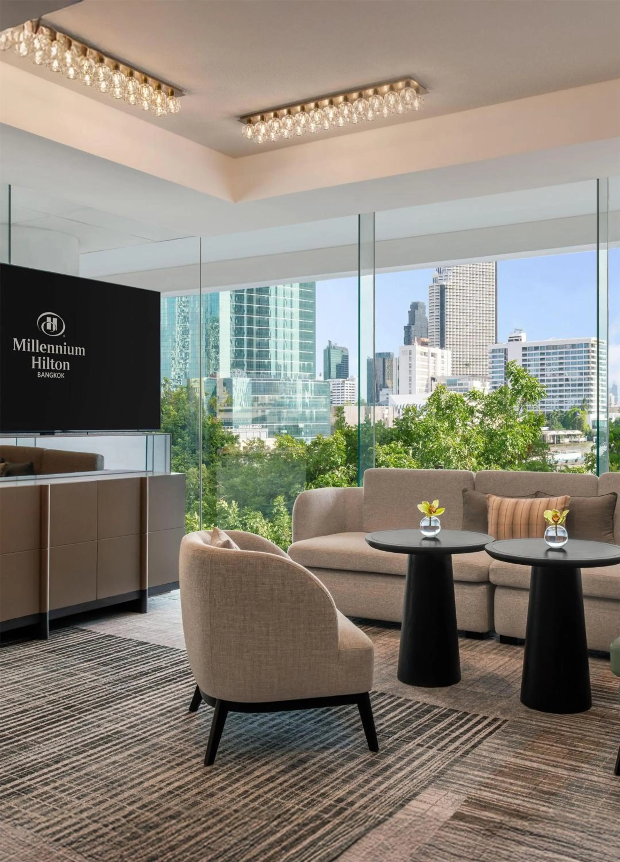 Meeting/conference room in Millennium Hilton Bangkok