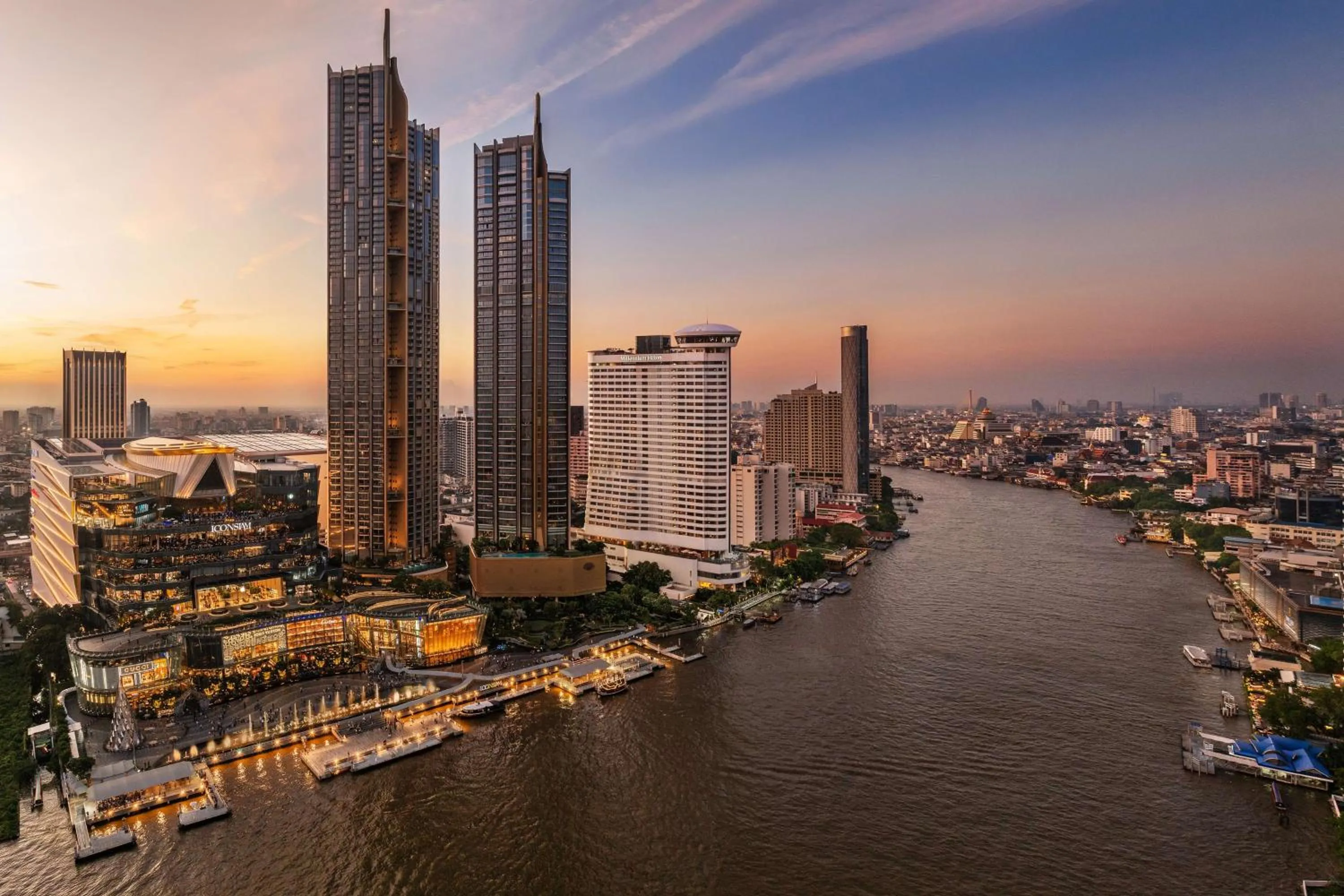 Property building in Millennium Hilton Bangkok