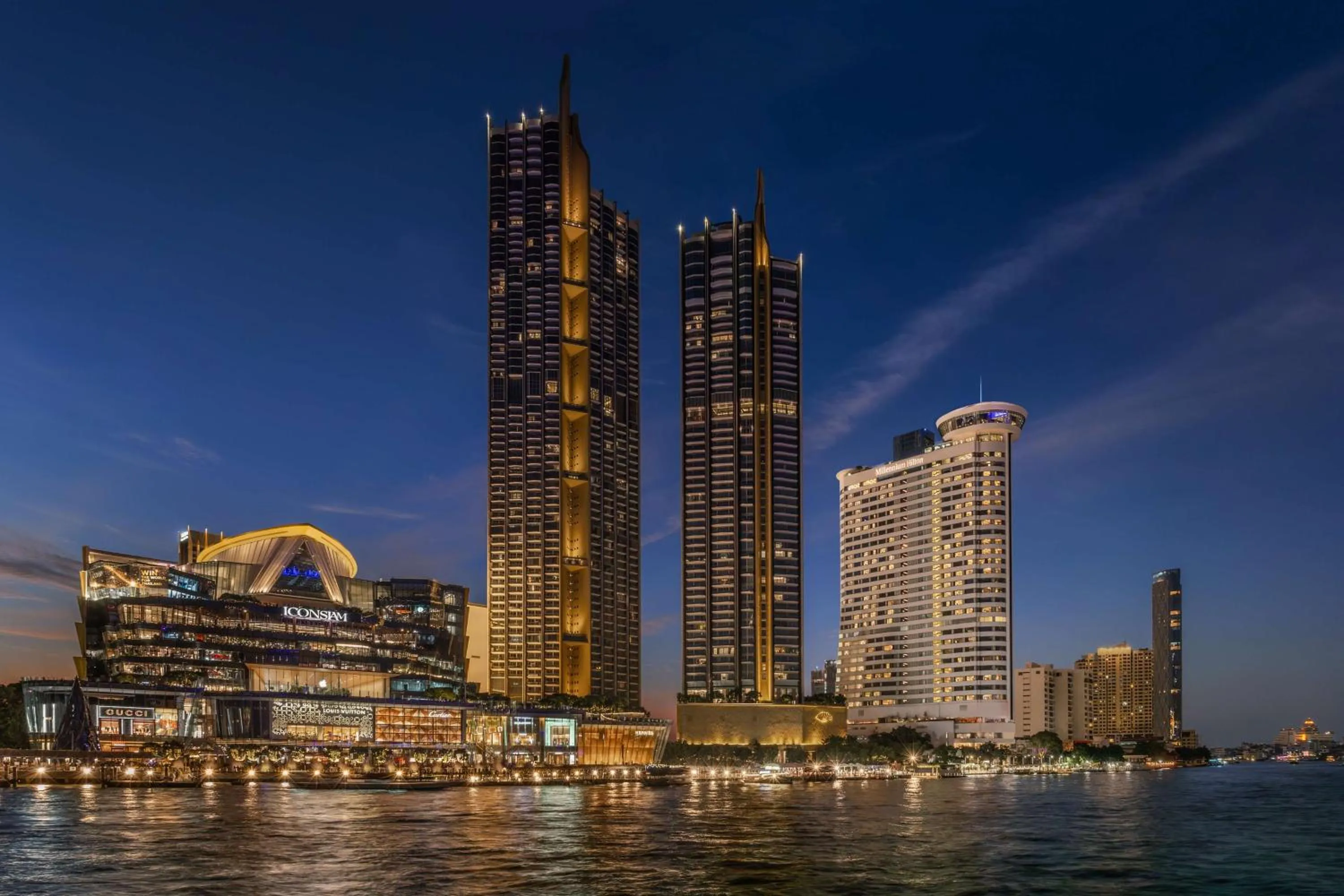 Property building in Millennium Hilton Bangkok