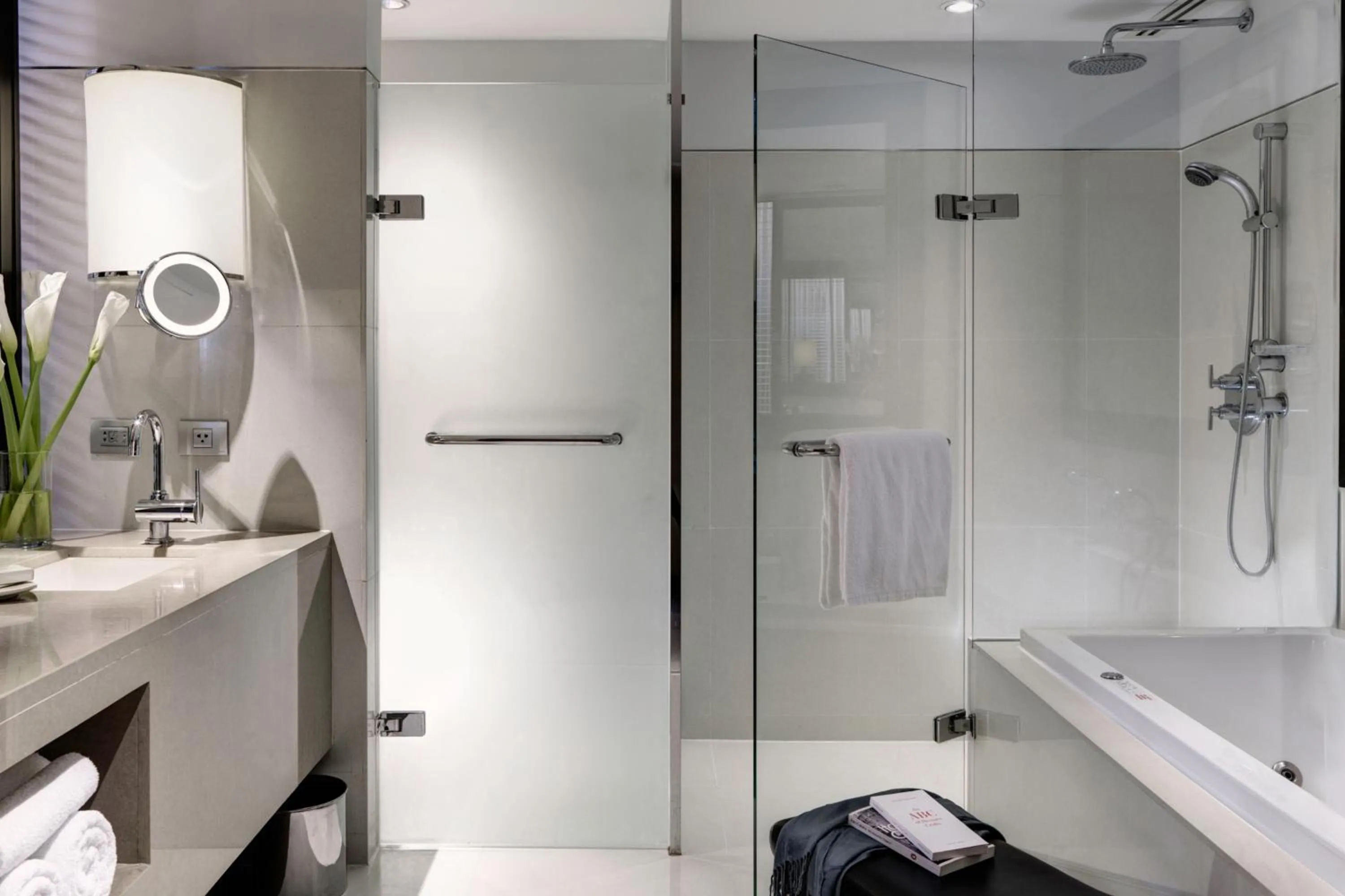 Bathroom in Millennium Hilton Bangkok