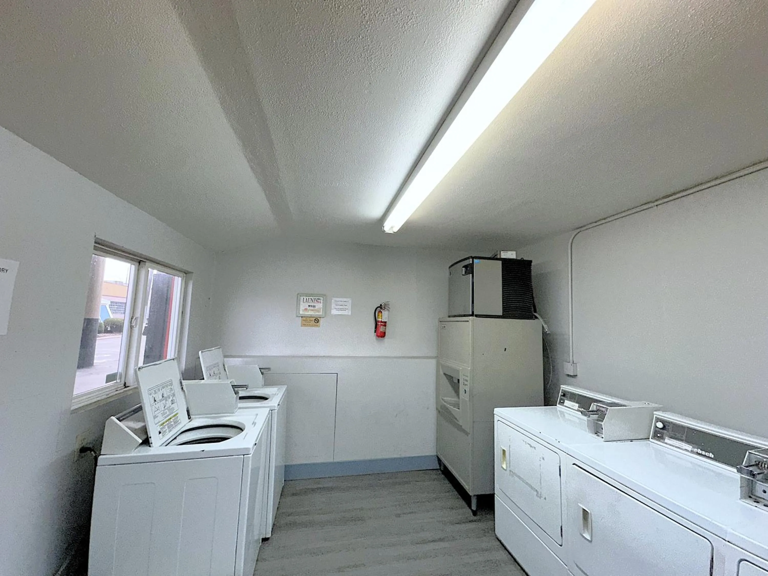 laundry in Okanagan Seasons Resort