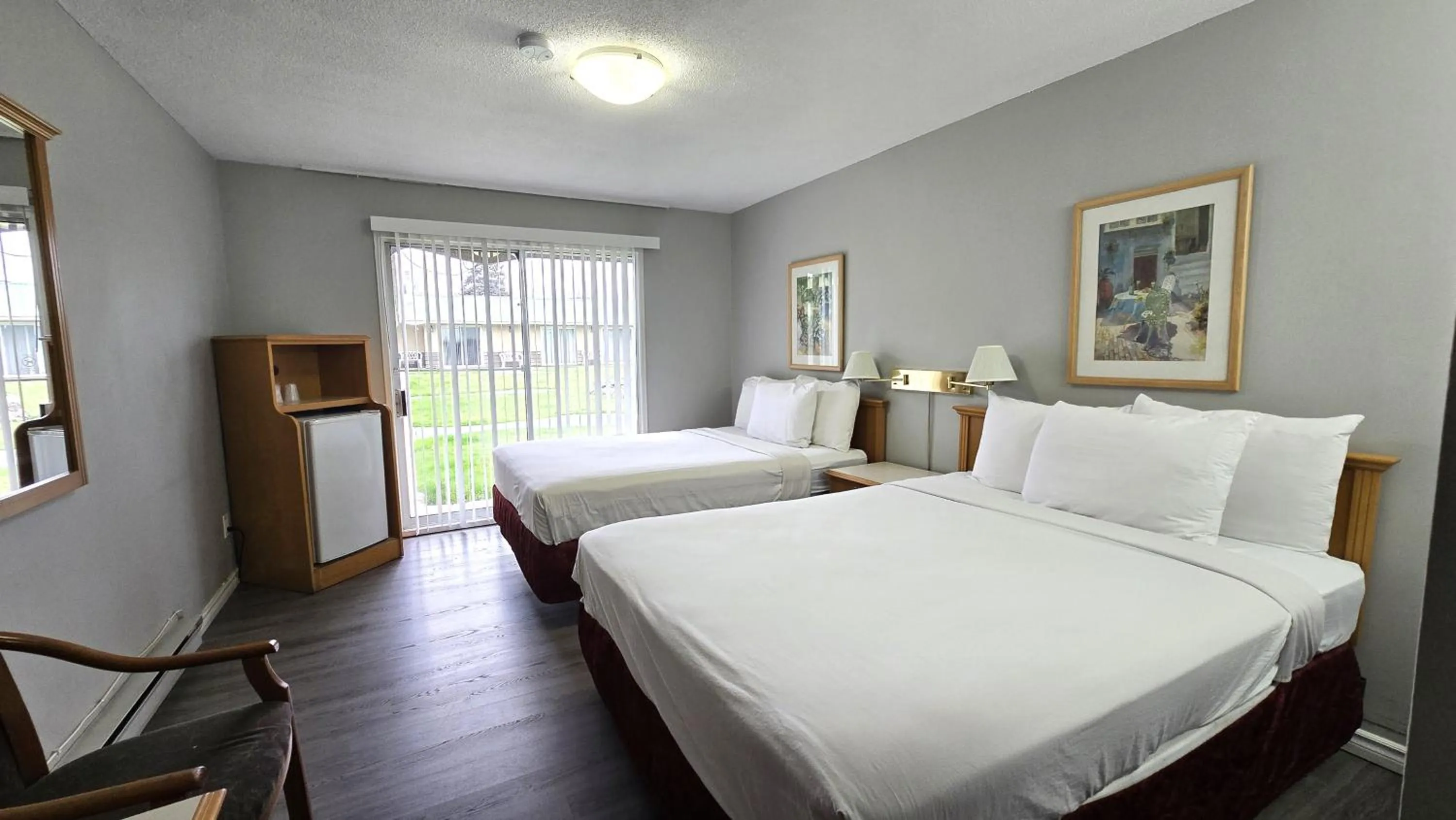 Living room in Okanagan Seasons Resort